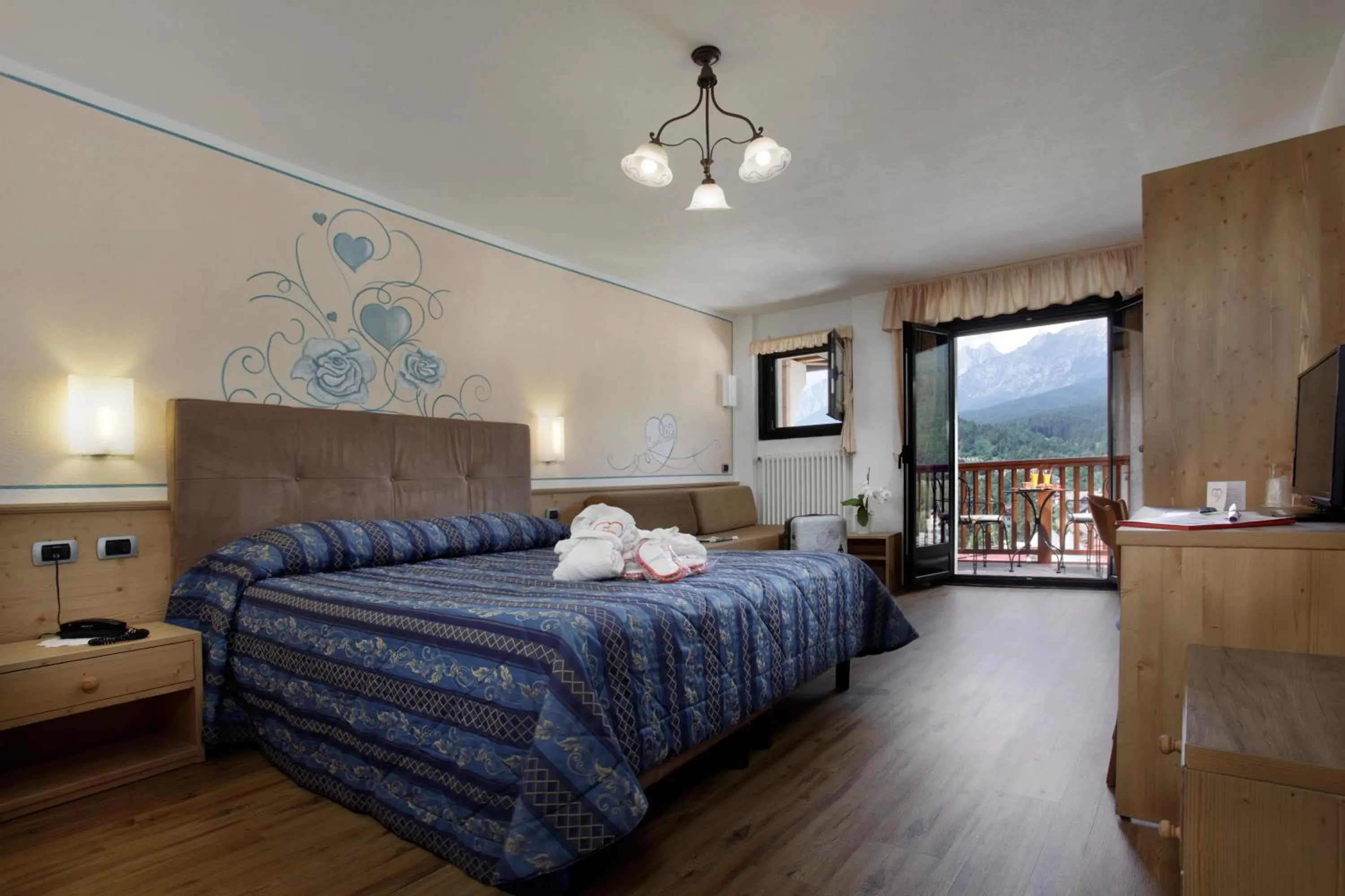 Bedroom, Bed in Cavallino Lovely Hotel