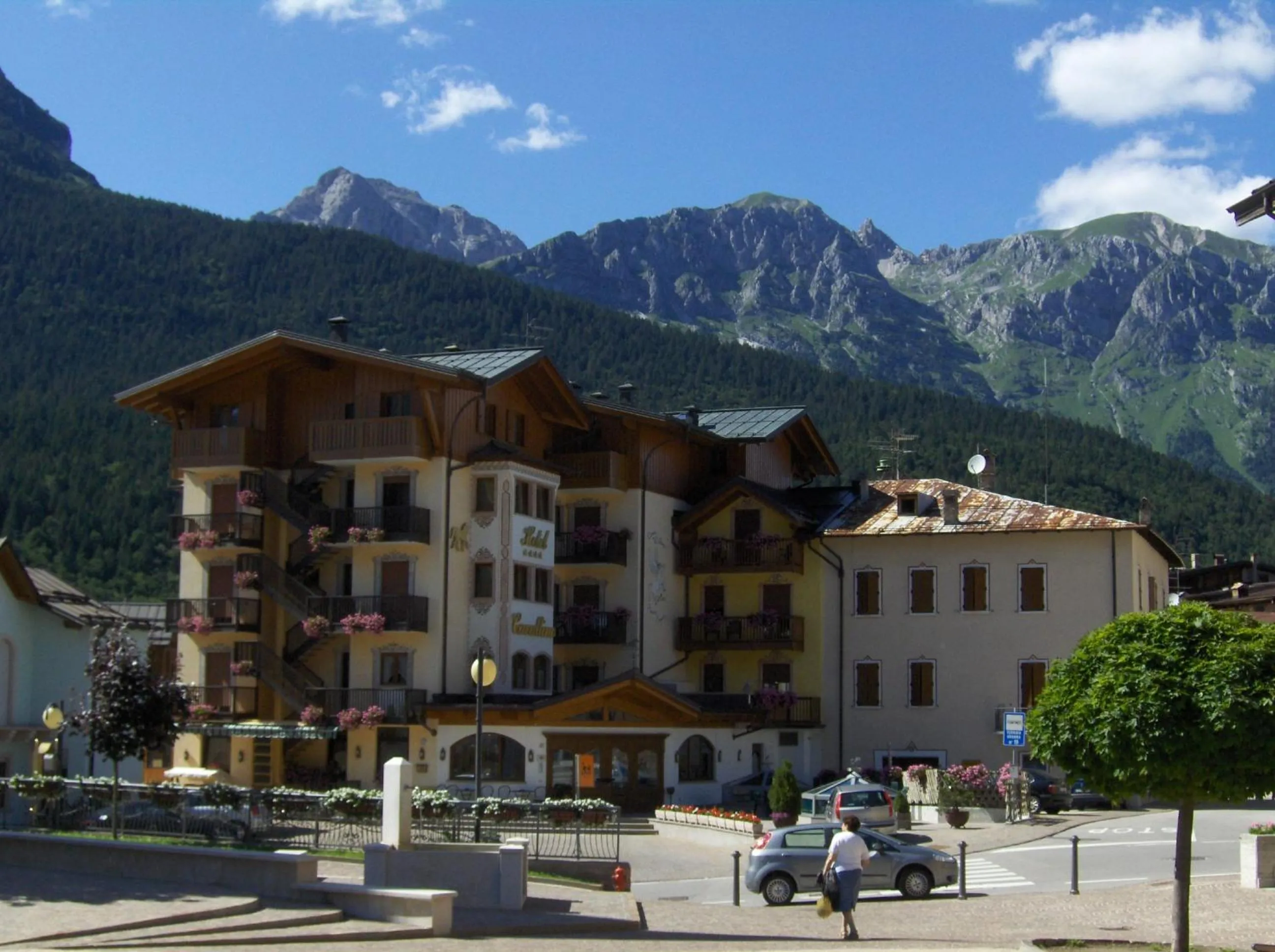 Property building in Cavallino Lovely Hotel