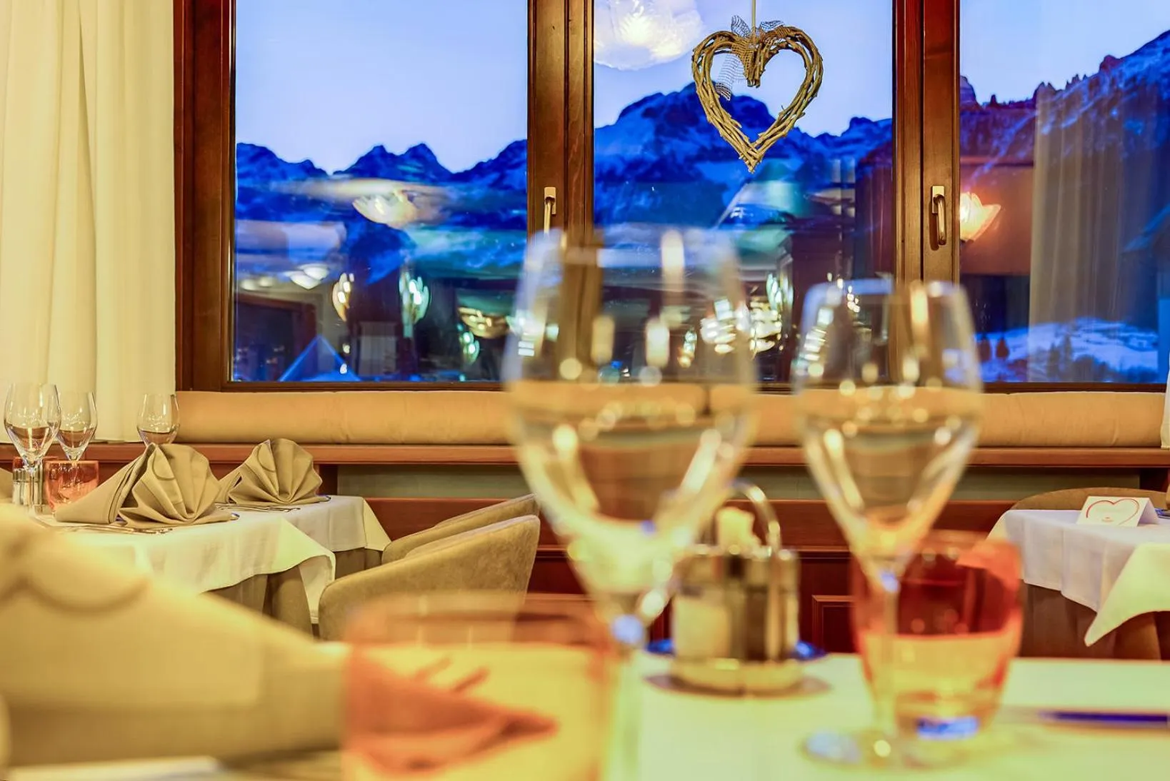 Restaurant/places to eat in Cavallino Lovely Hotel