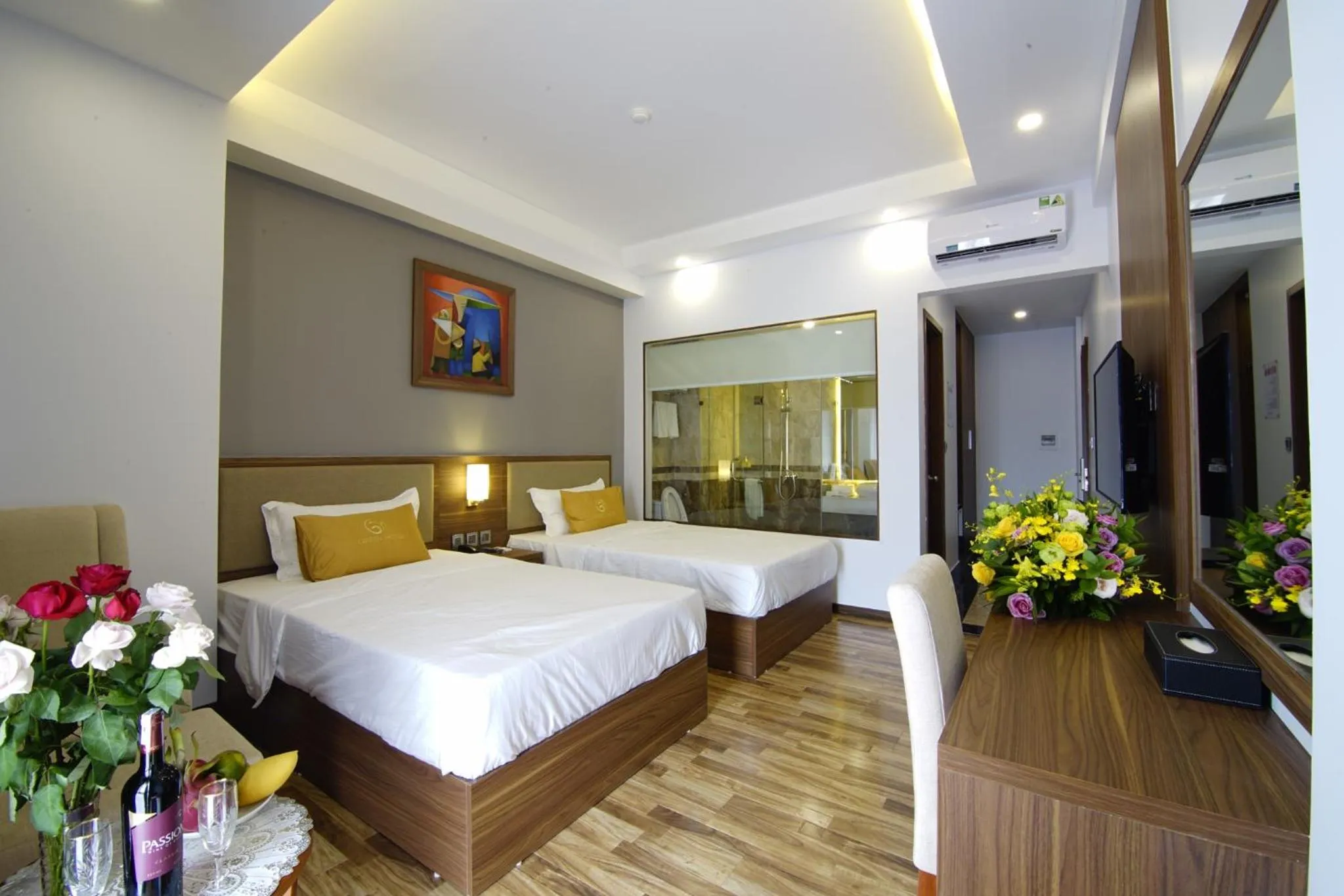 Photo of the whole room, Bed in Green Hadong Hotel