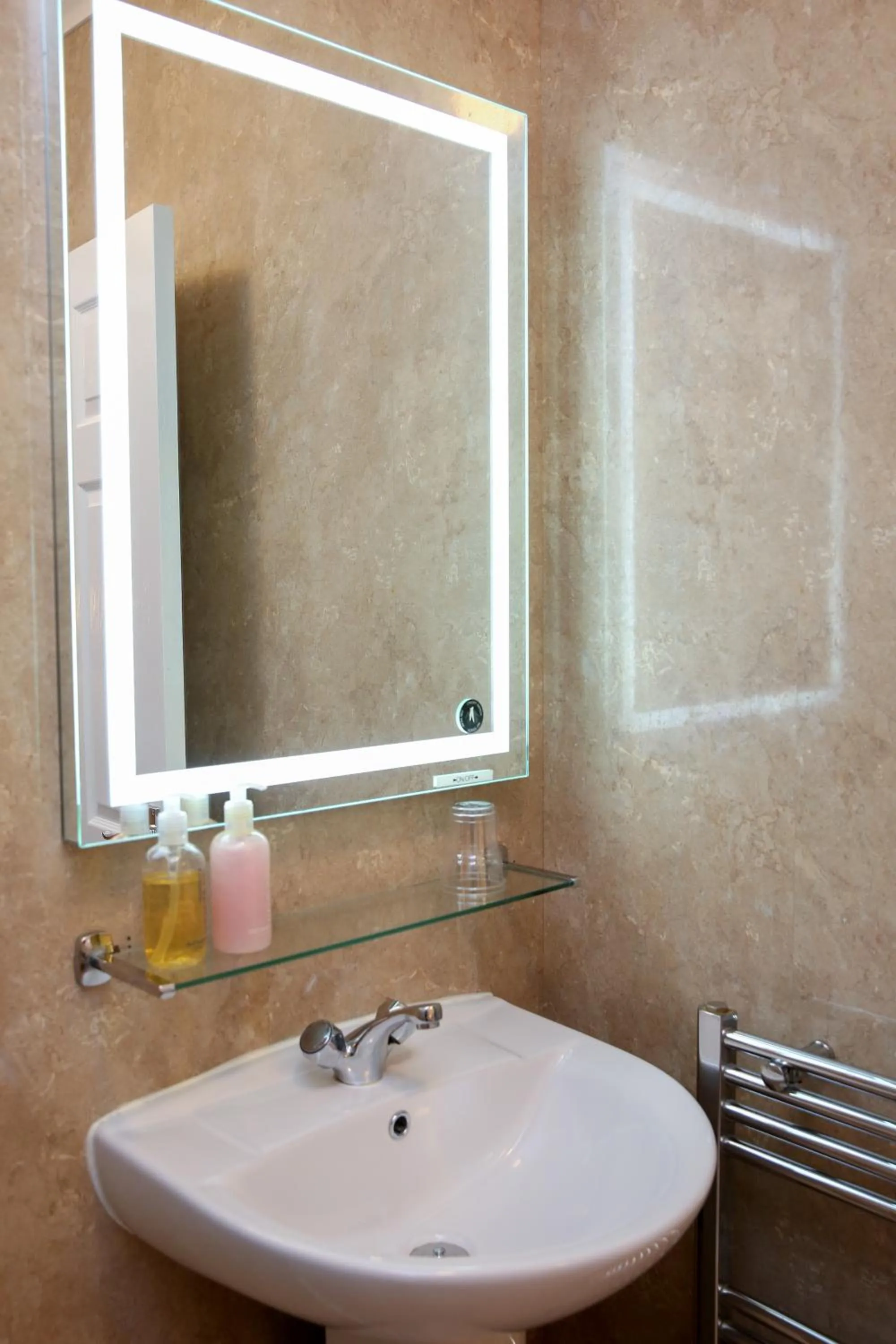 The Seacliffe - Whitby