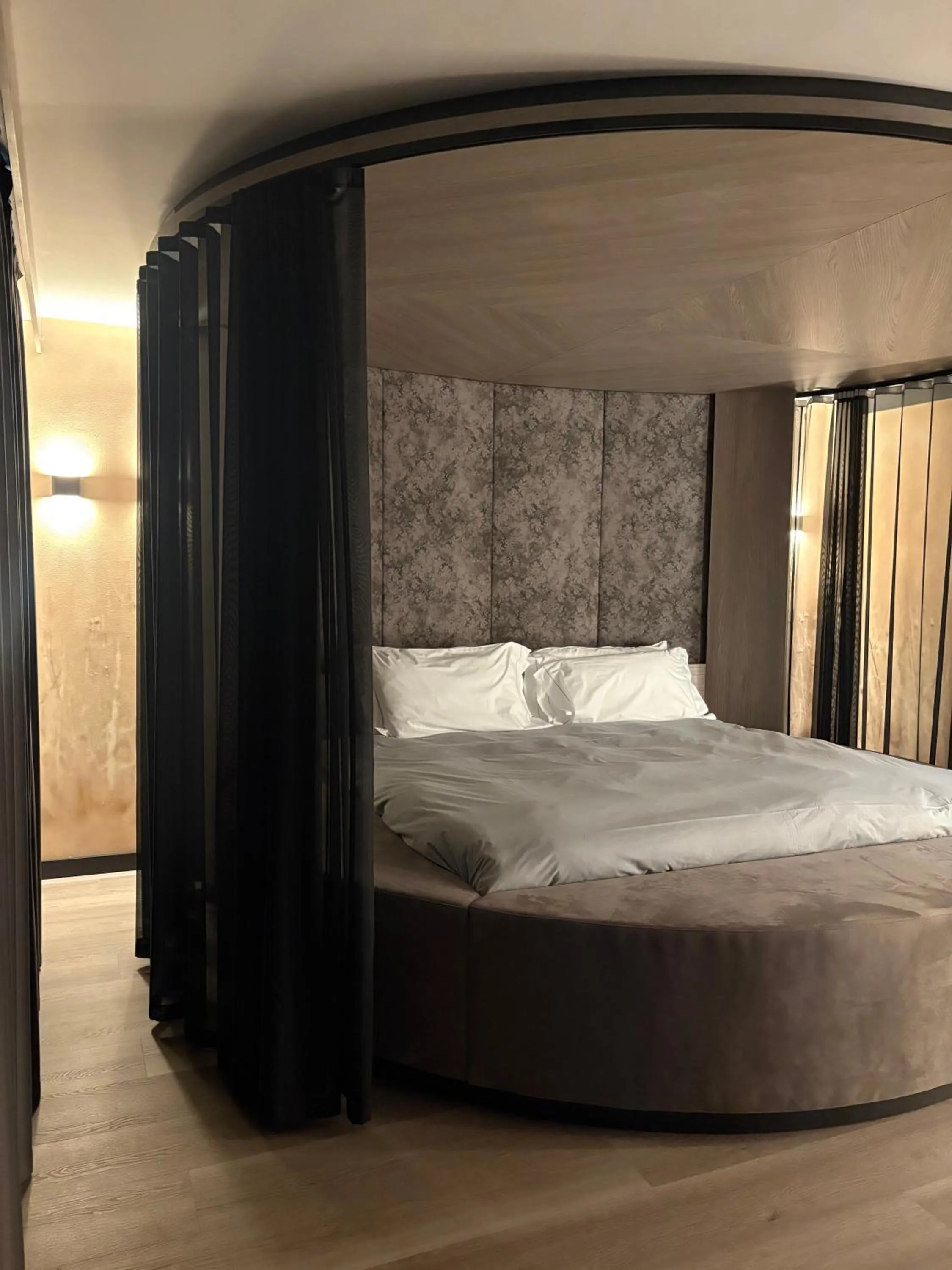 Bed in Hotel Rosengarten