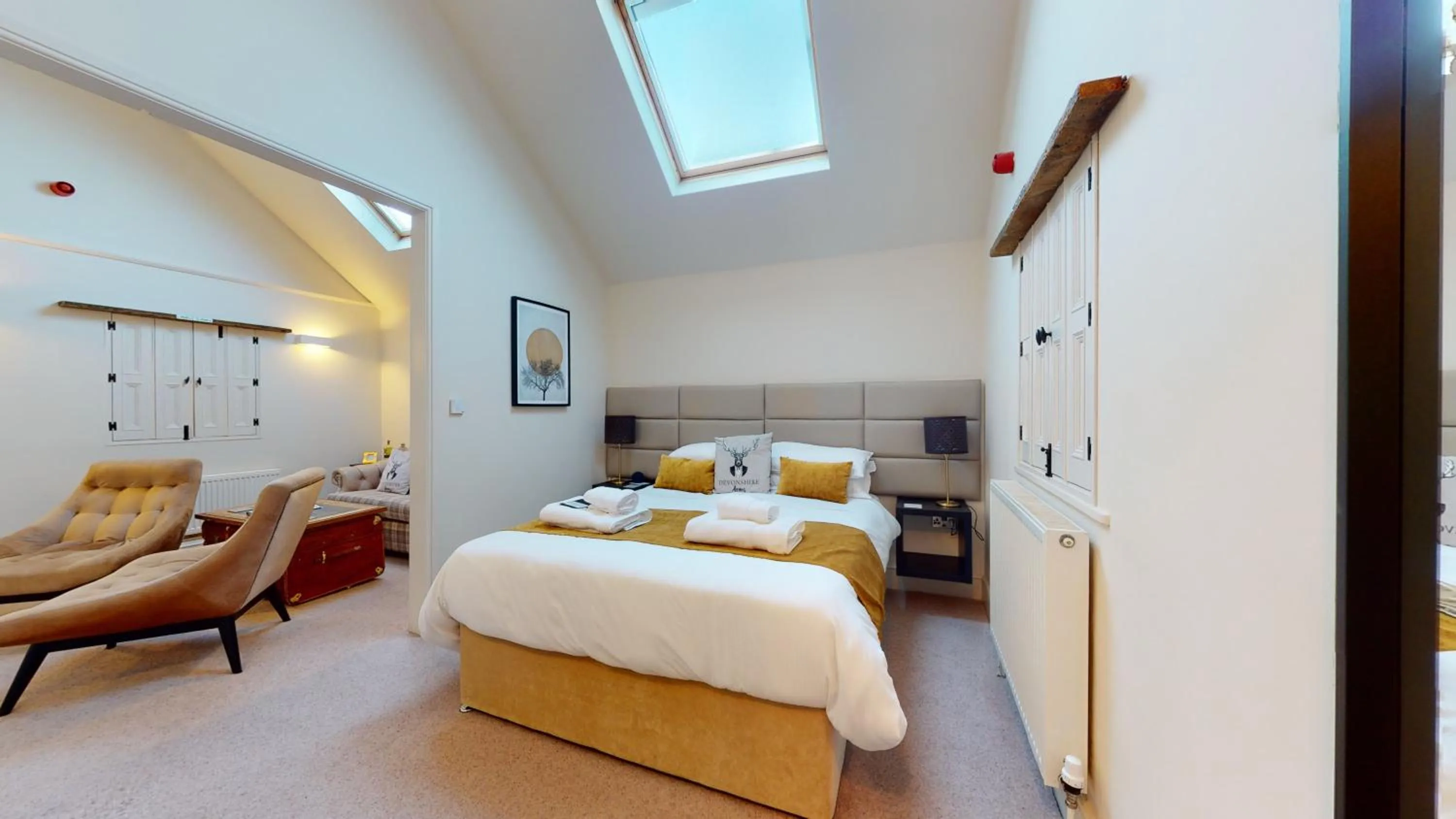 Bedroom, Bed in The Devonshire Arms