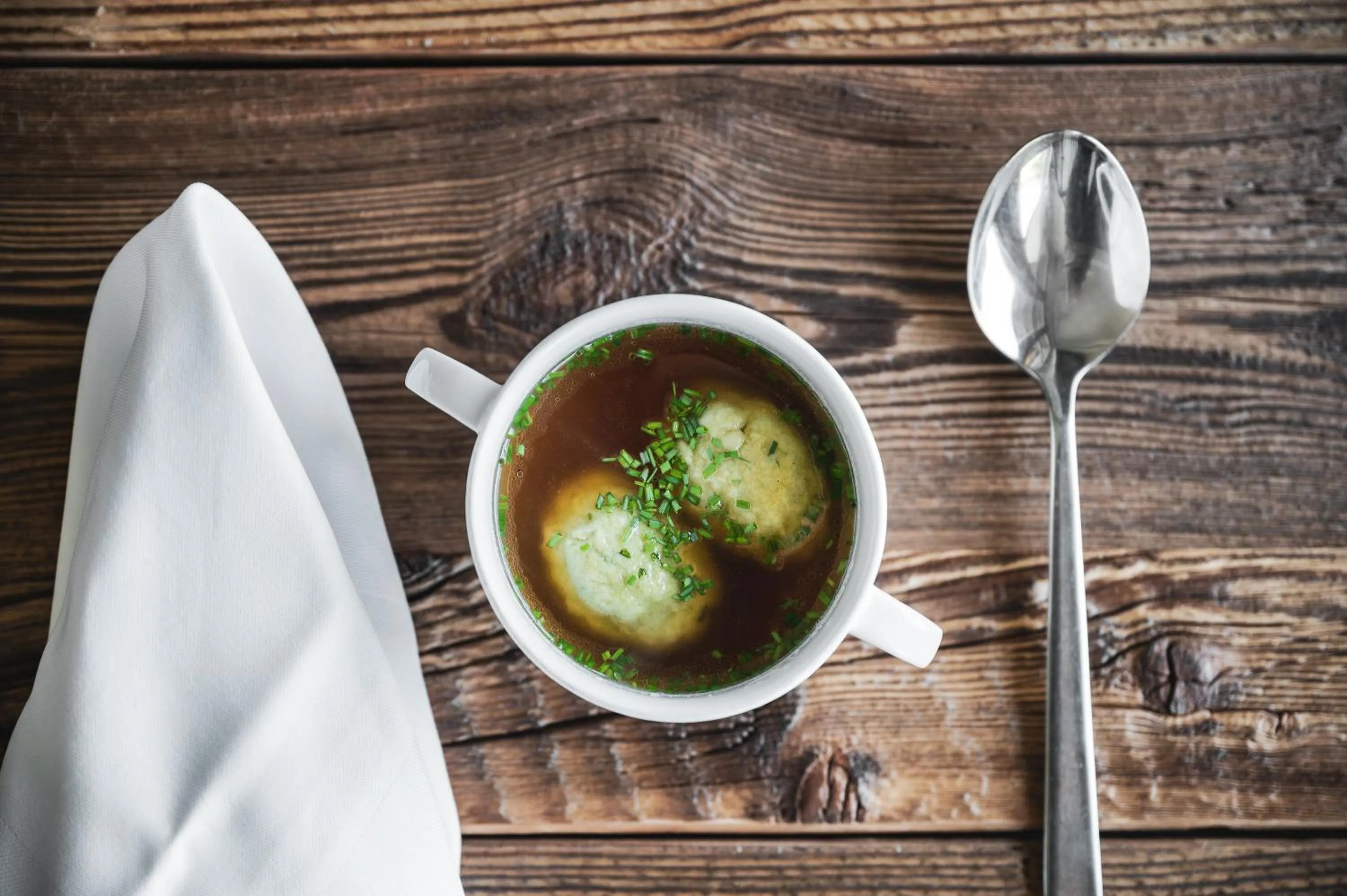 Restaurant/places to eat in BergHotel Majarei