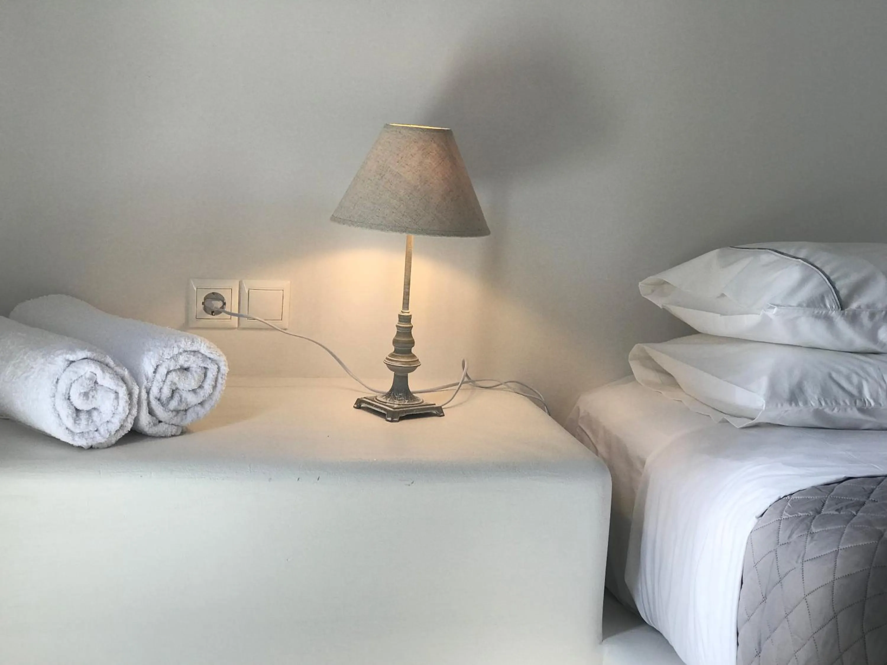 Bed in Elia Residences Santorini