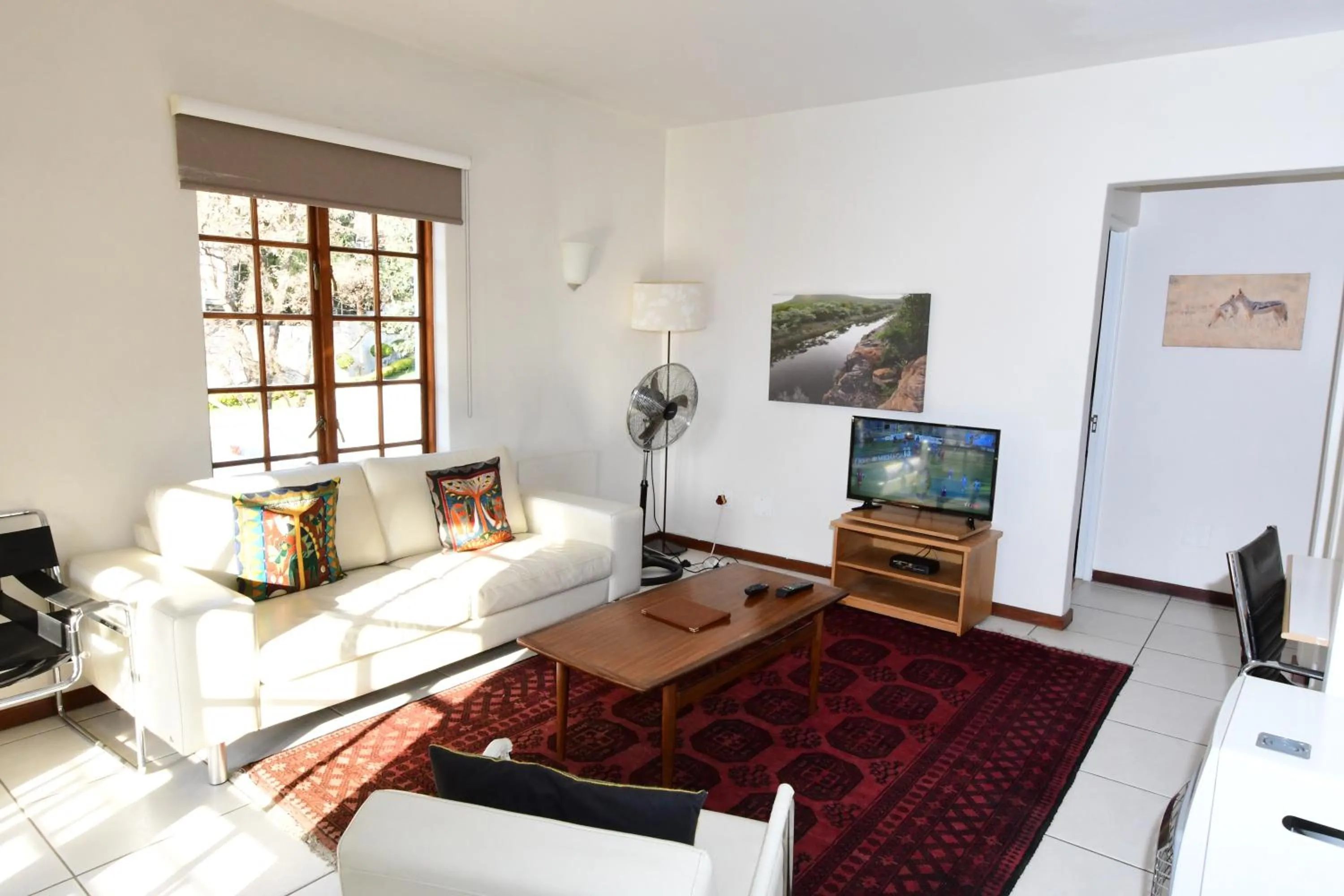 Lounge or bar in Highgrove Guesthouse Morningside Sandton