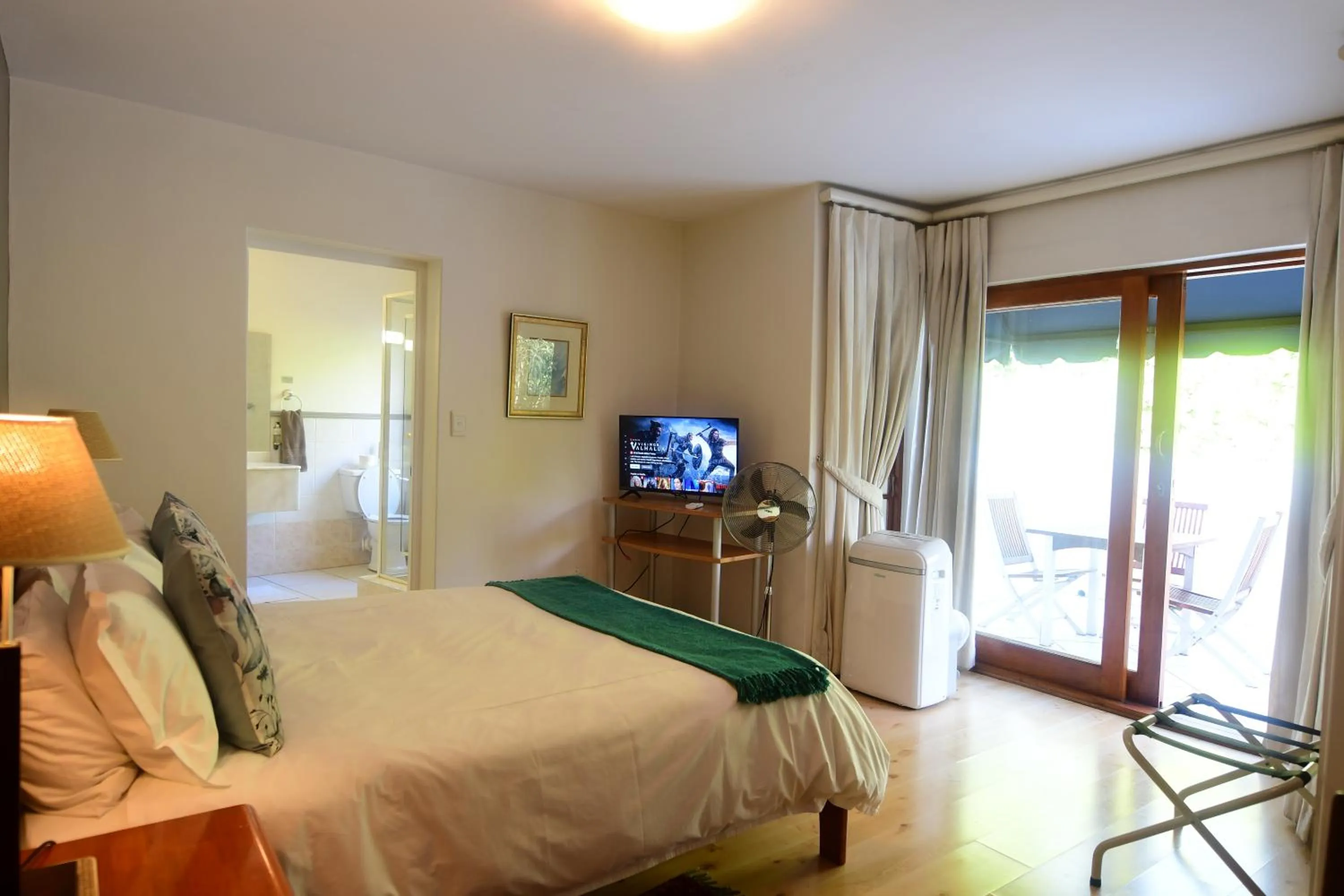 Bedroom, Bed in Highgrove Guesthouse Morningside Sandton