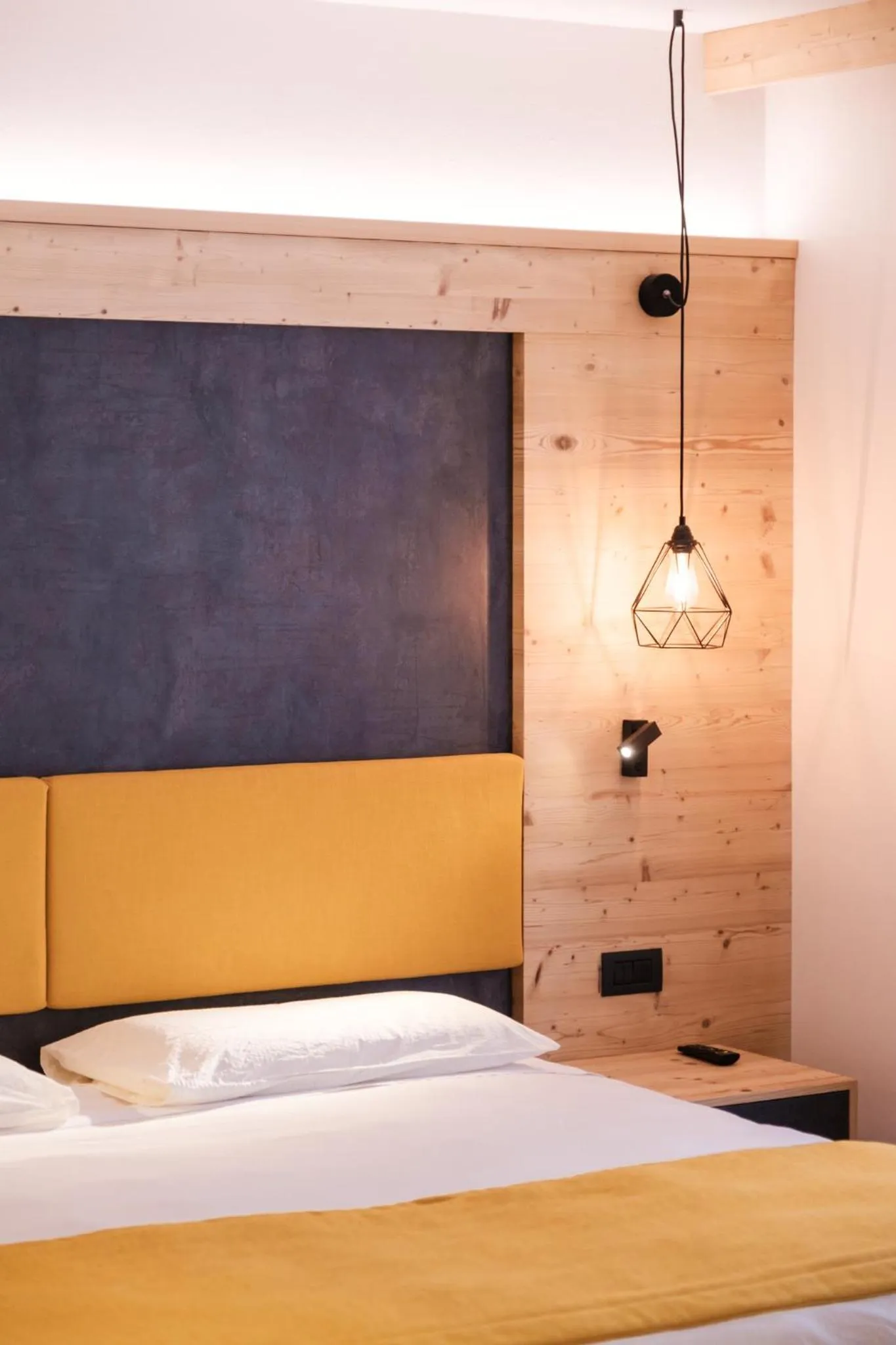 Bedroom, Bed in Hotel Piccola Baita