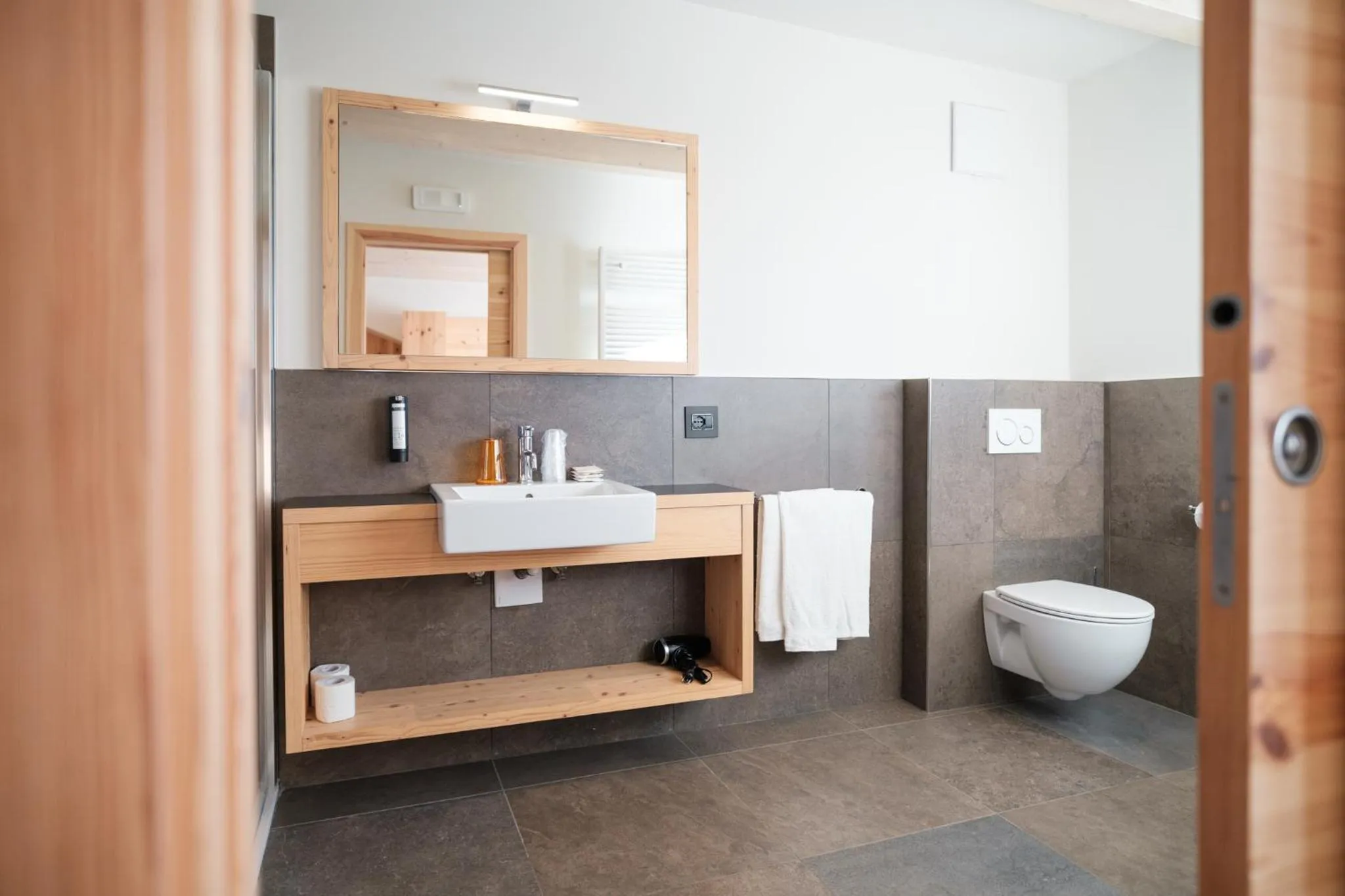 Bathroom in Hotel Piccola Baita