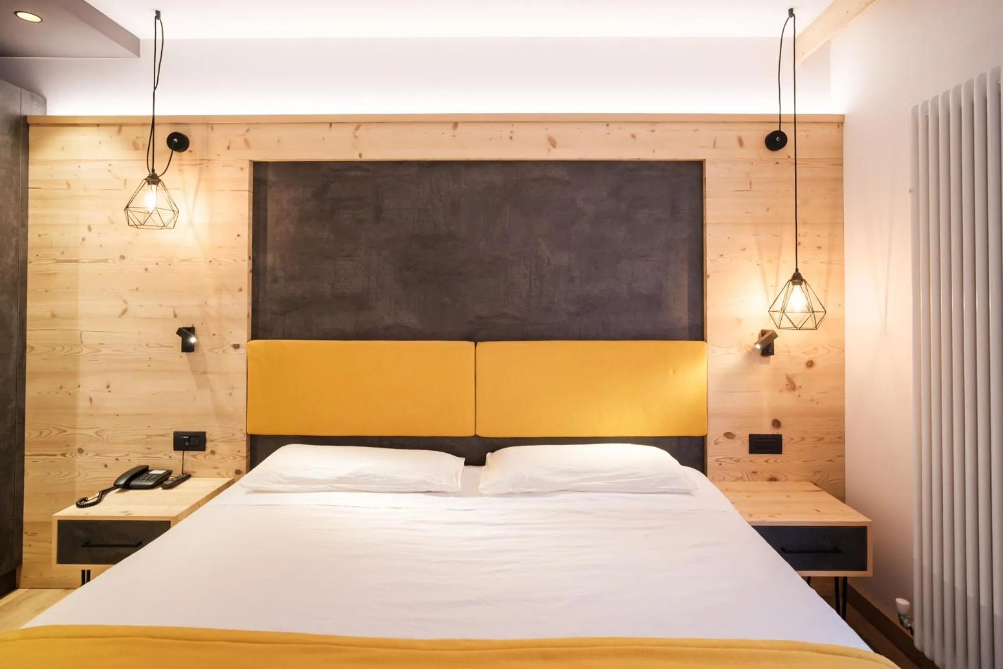 Bed in Hotel Piccola Baita