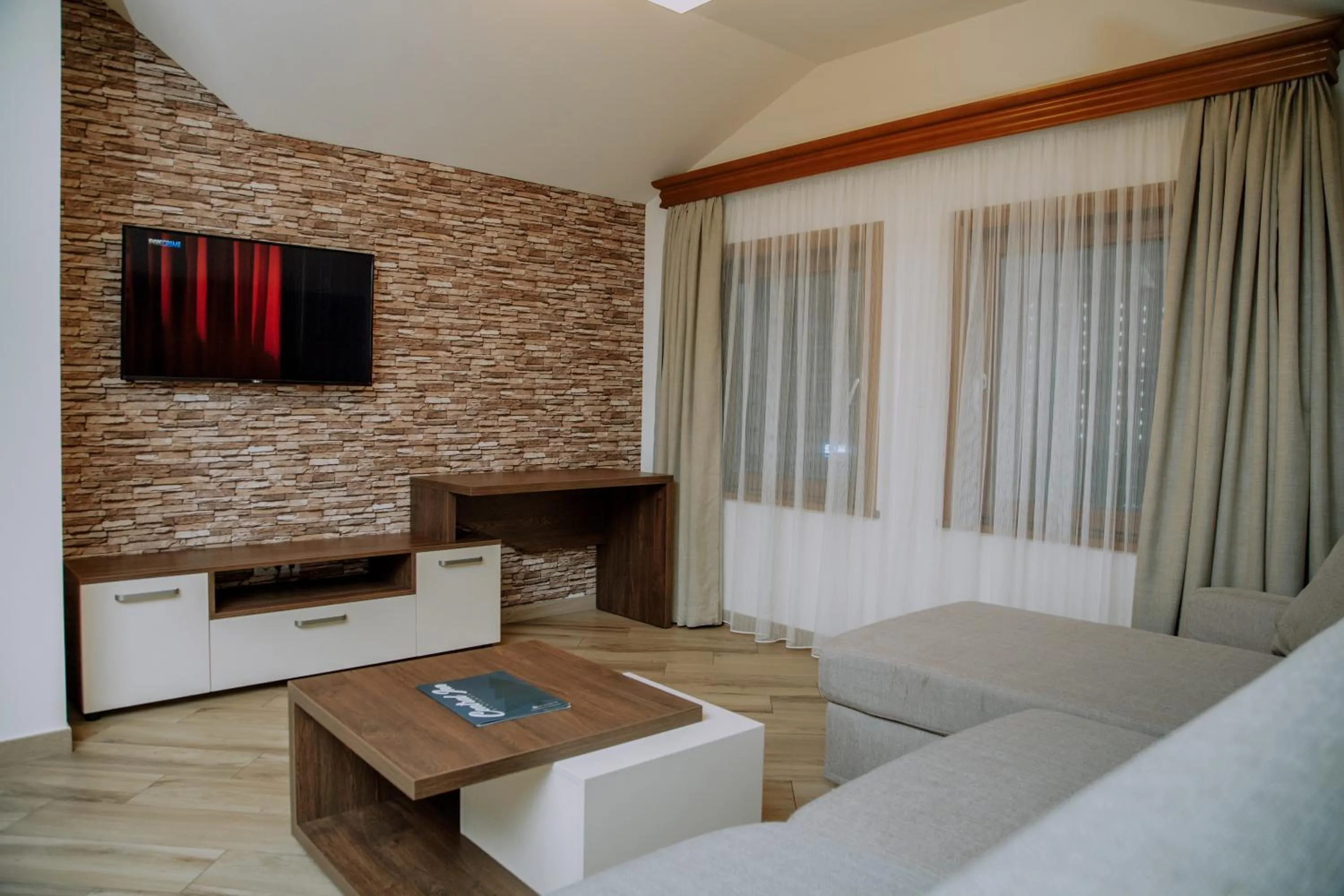 TV and multimedia in Central Inn