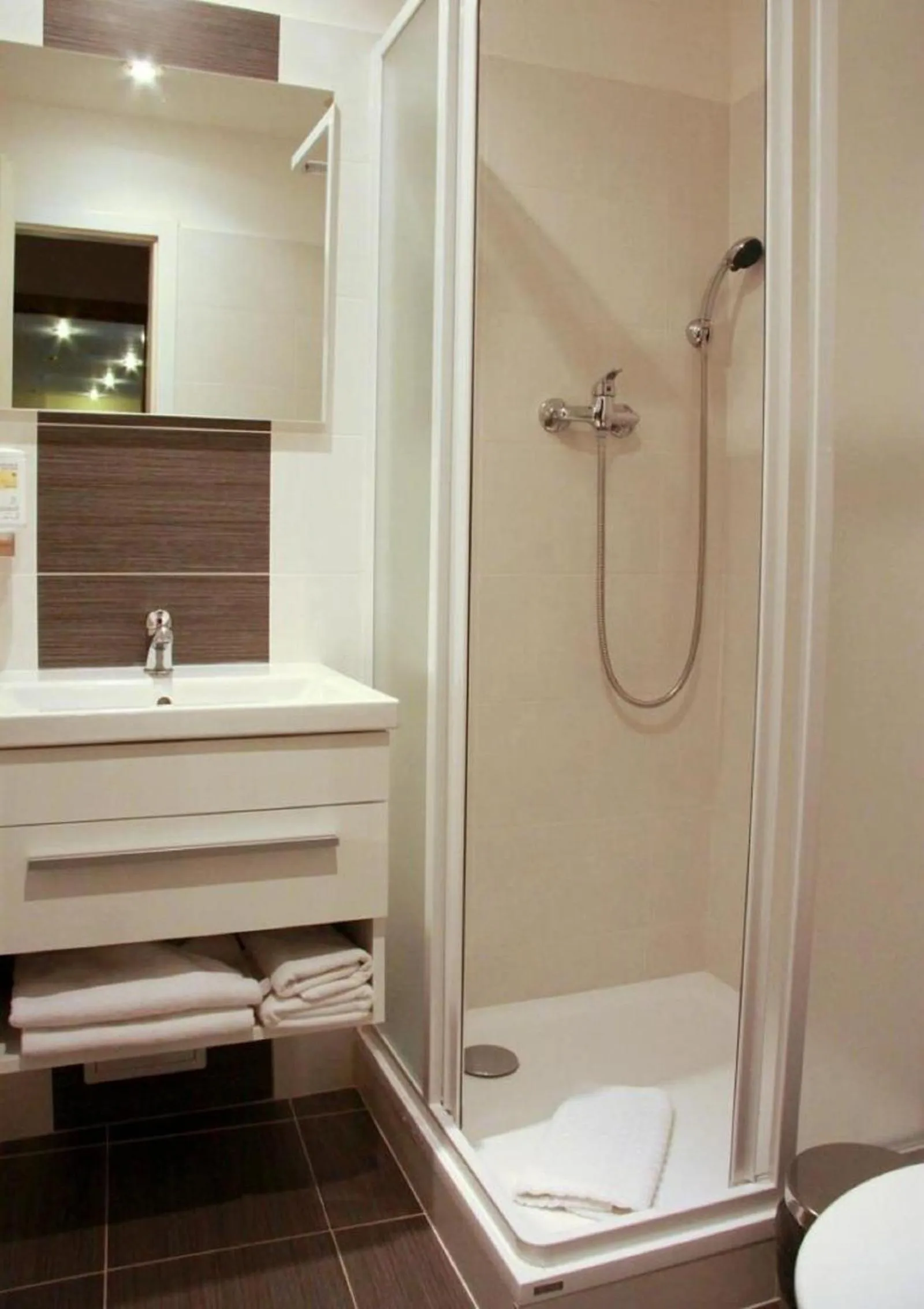 Bathroom in Hotel U Dvou medvídků