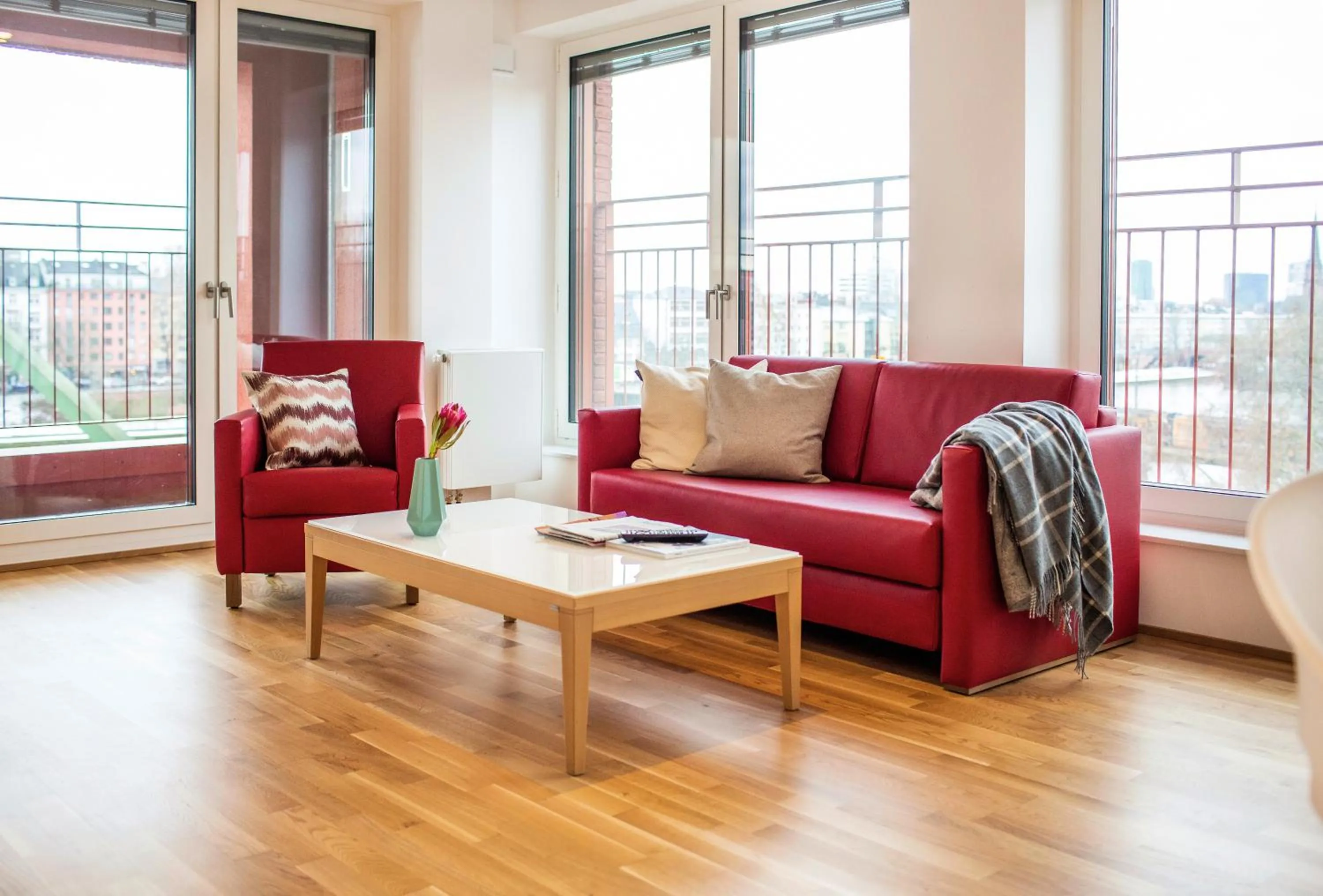 Living room in THE FLAG Oskar M.