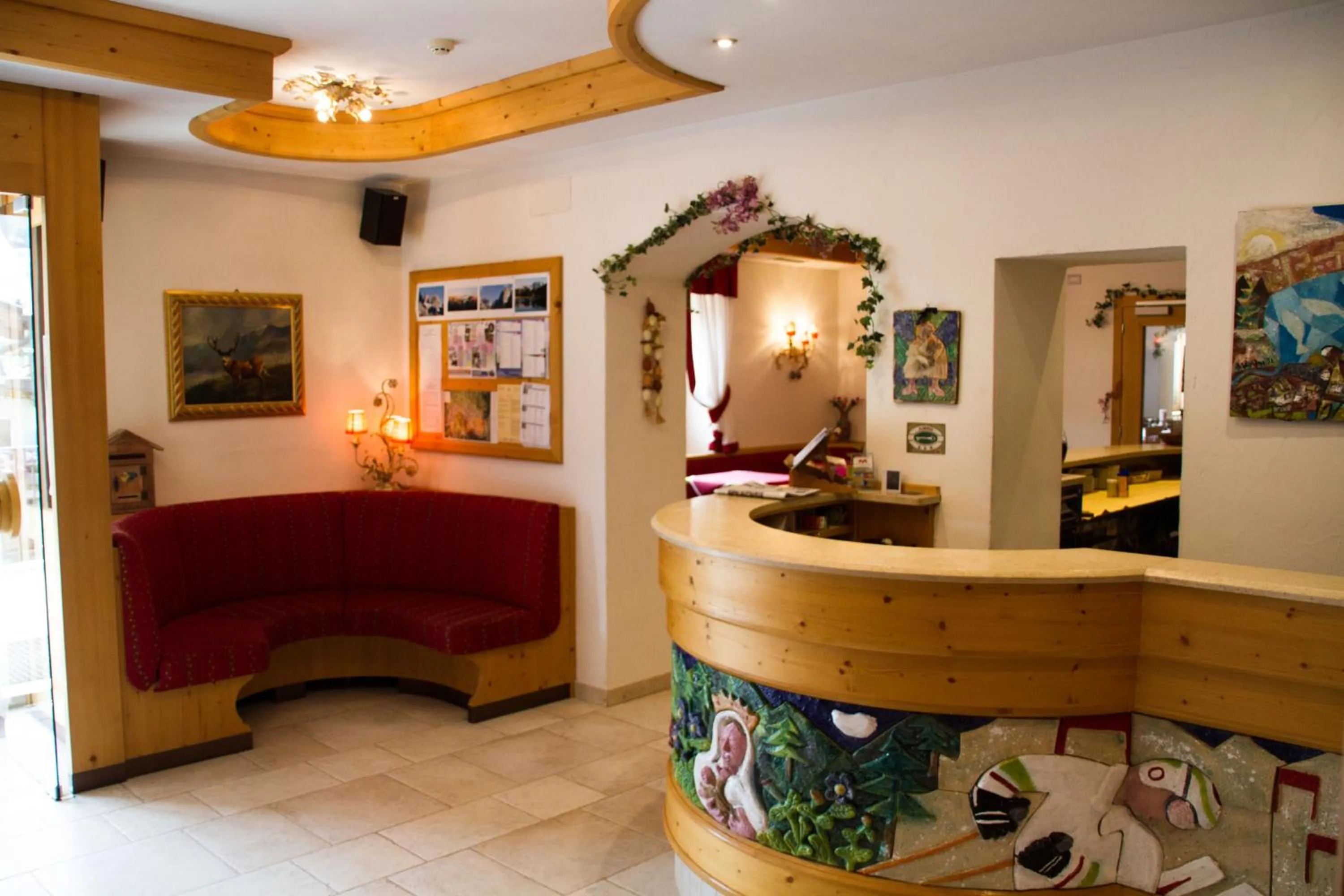 Lobby or reception, Bed in Dolomiti Hotel Cozzio