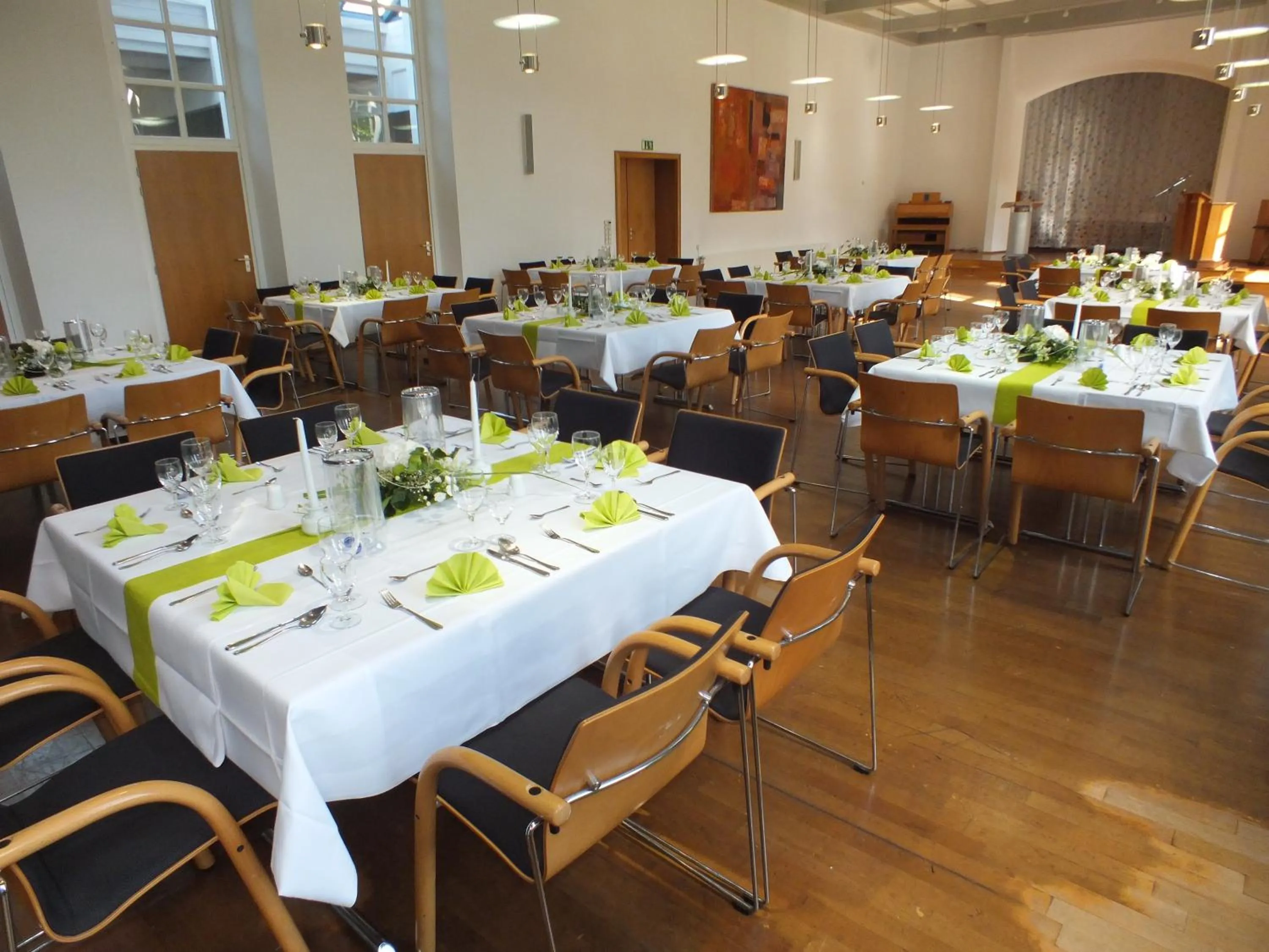 Restaurant/places to eat in Hotel Ostseeländer