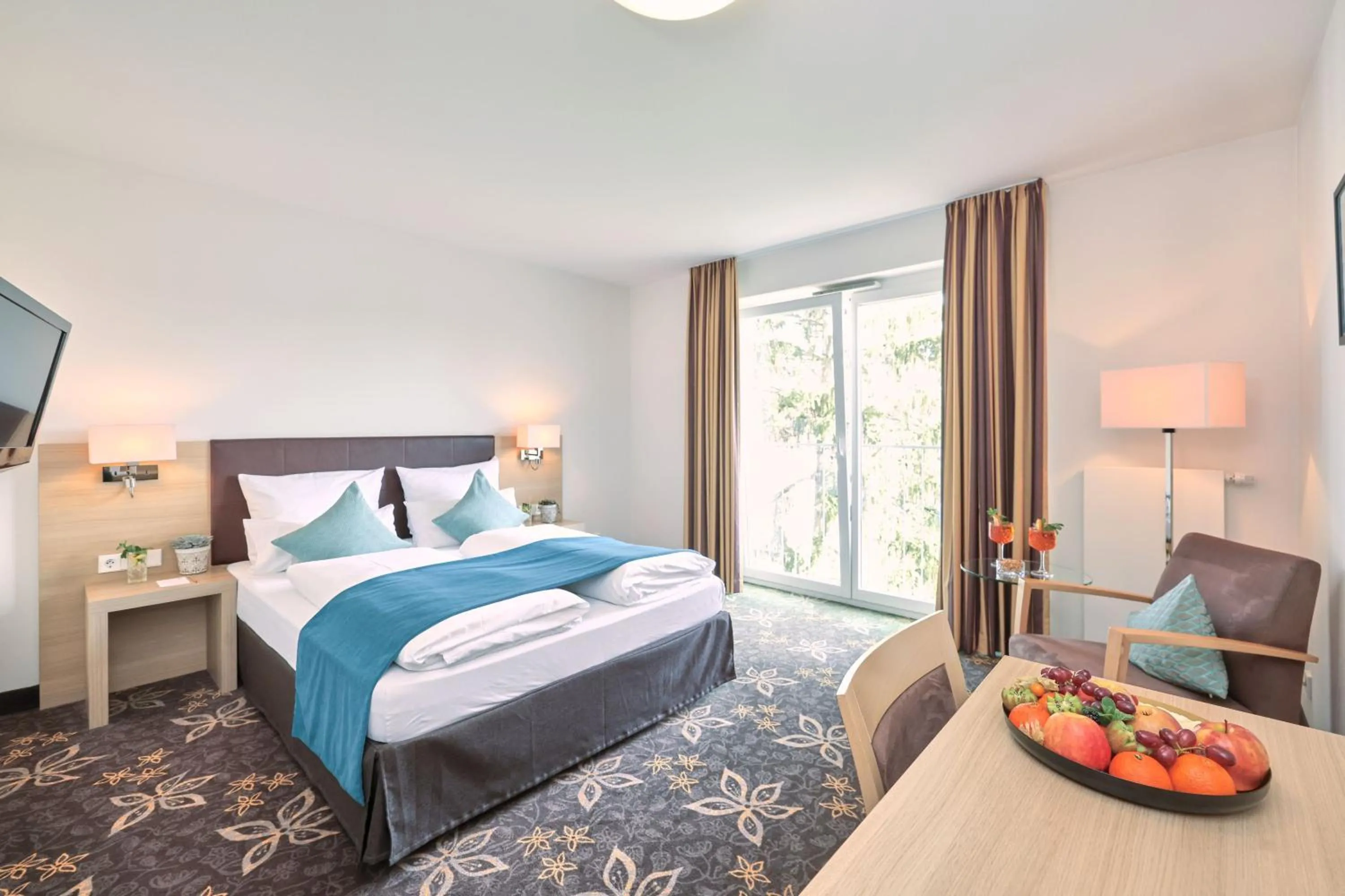 Bed in Hotel Württemberger Hof