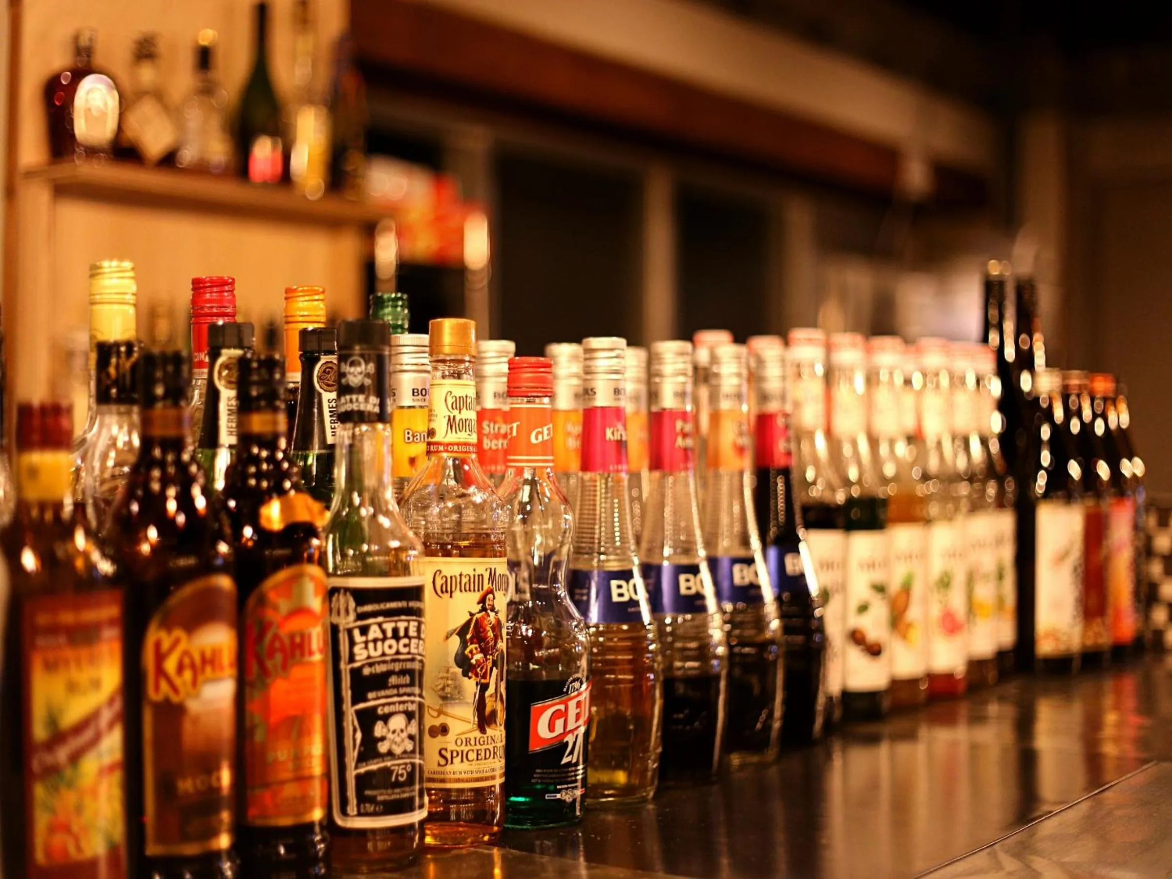 Lounge or bar in TRAVEL&BOOK HOTEL HULATONCABIN TAKAMATSU