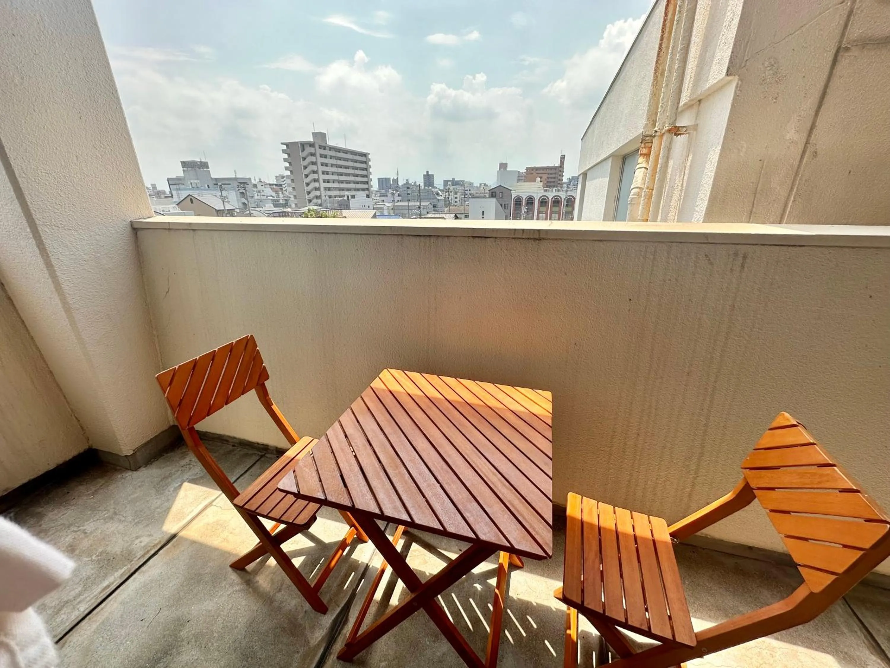 Balcony/Terrace in TRAVEL&BOOK HOTEL HULATONCABIN TAKAMATSU