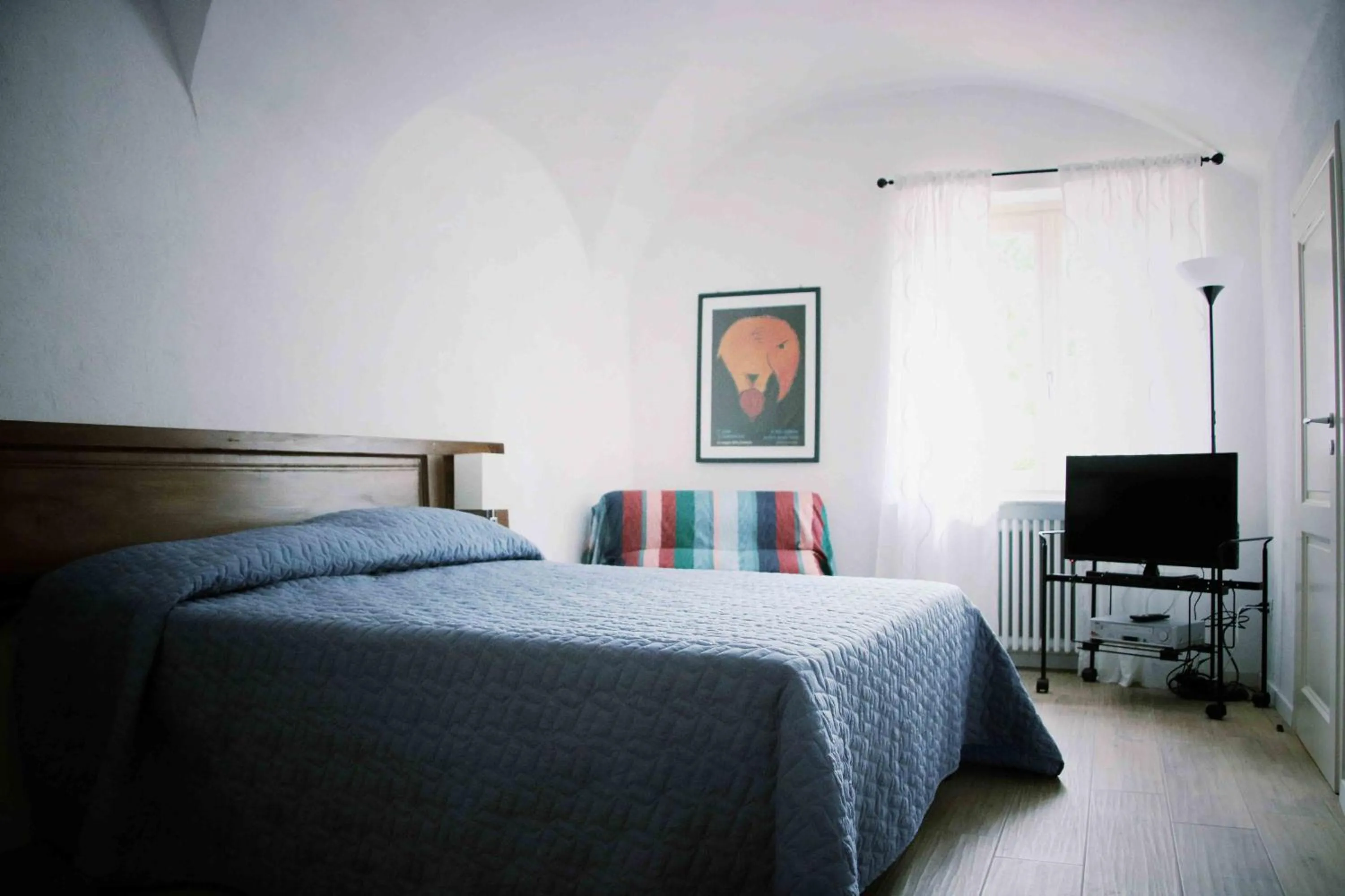 Bedroom, Bed in la casa in collina