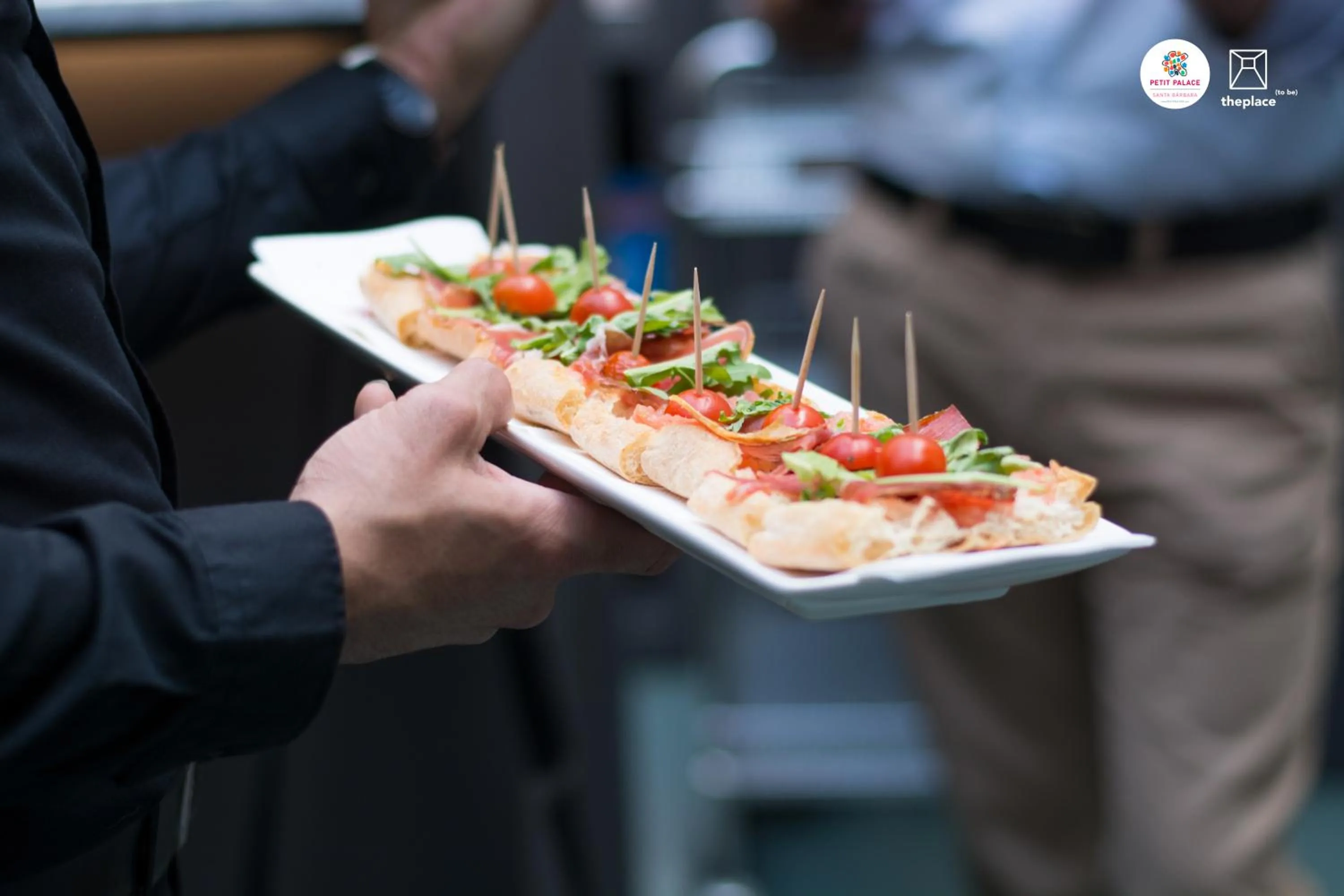 Restaurant/places to eat in Petit Palace Santa Bárbara