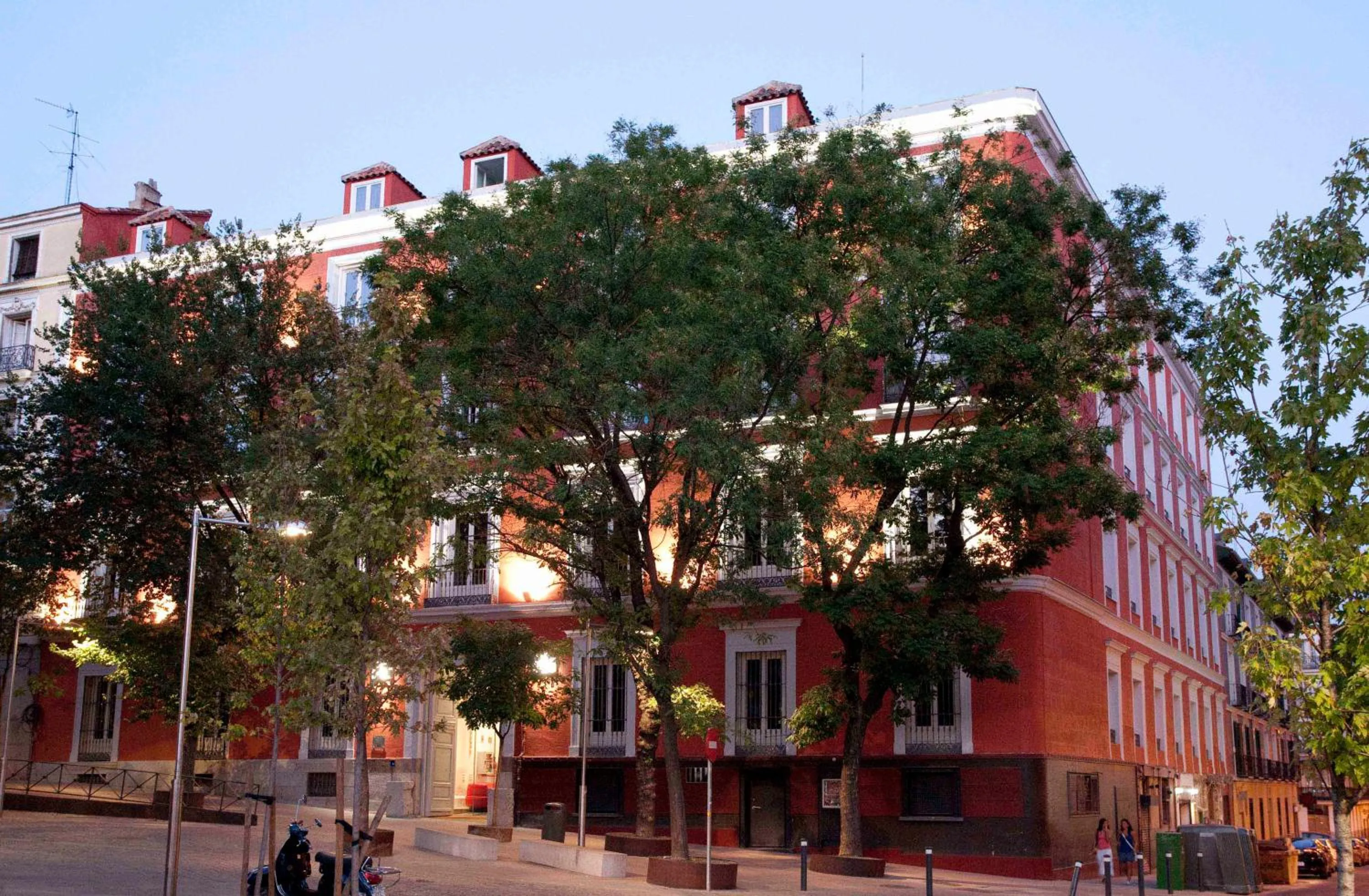 Facade/entrance in Petit Palace Santa Bárbara