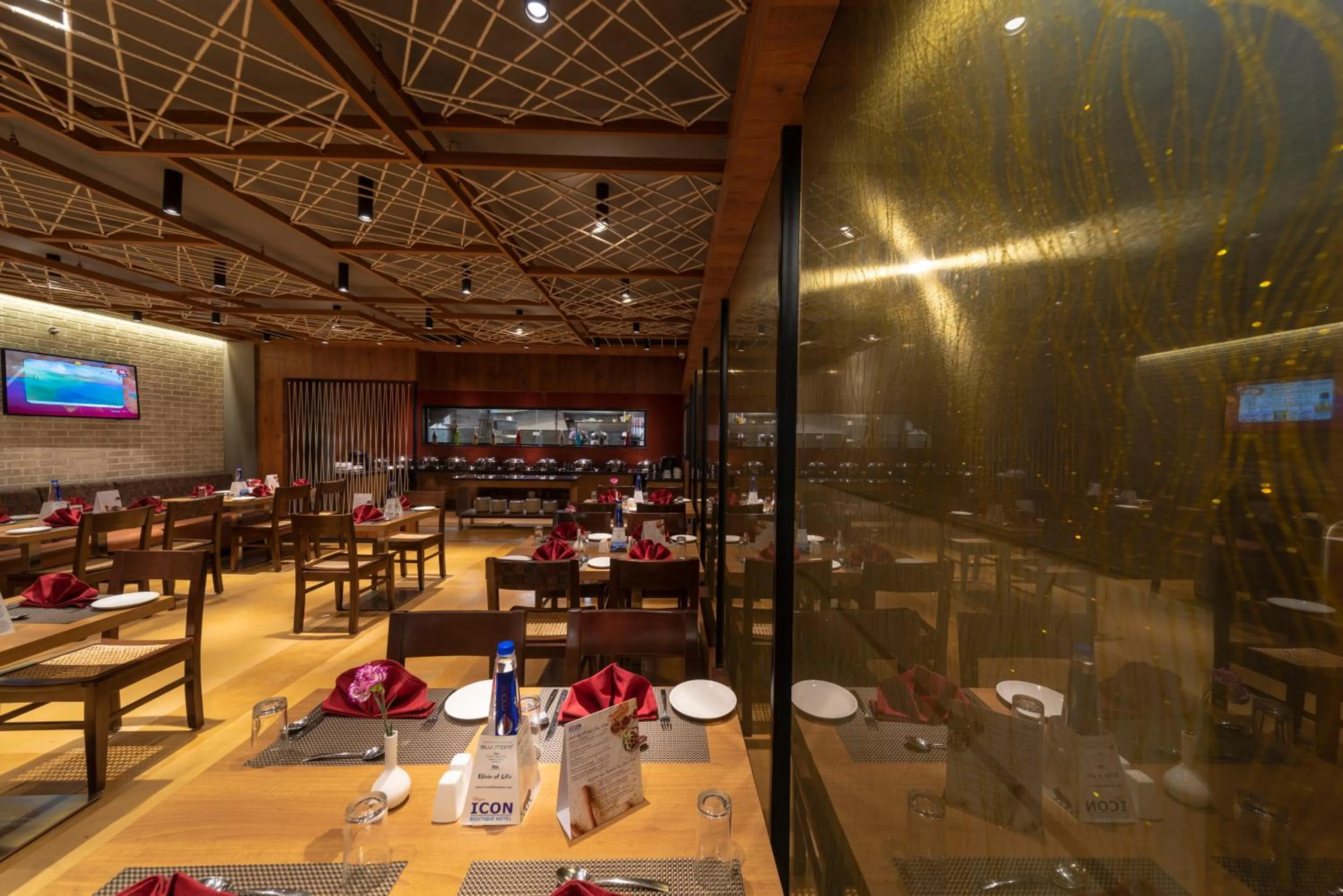 Restaurant/places to eat in ICON Boutique by Bhagini