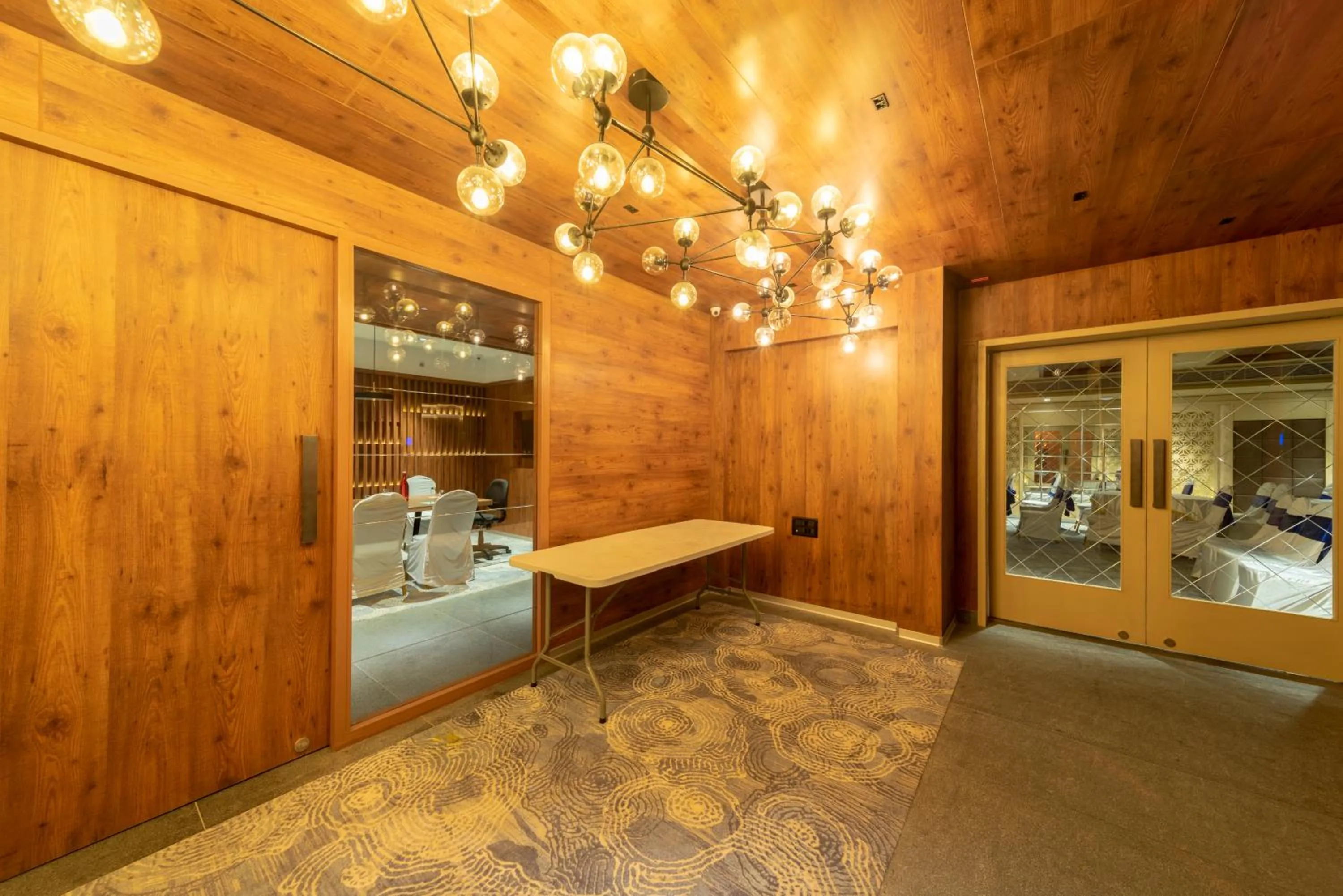 Restaurant/places to eat in ICON Boutique by Bhagini