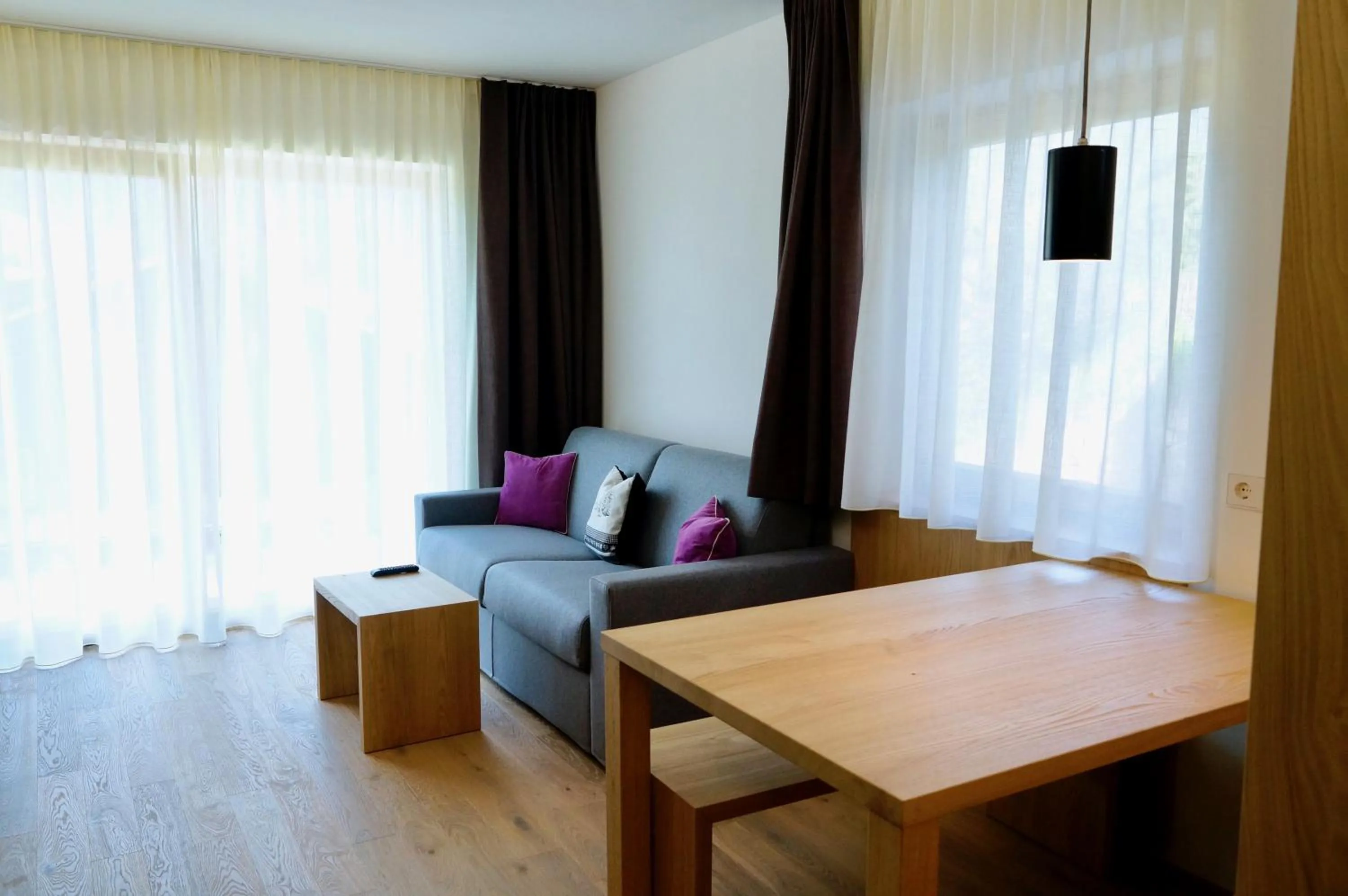 Living room in Residence Larciunei