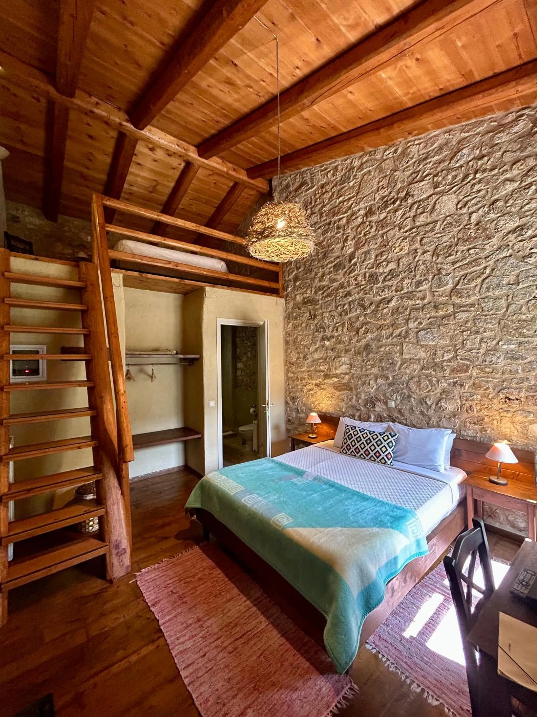 Bedroom, Bed in Pritanio