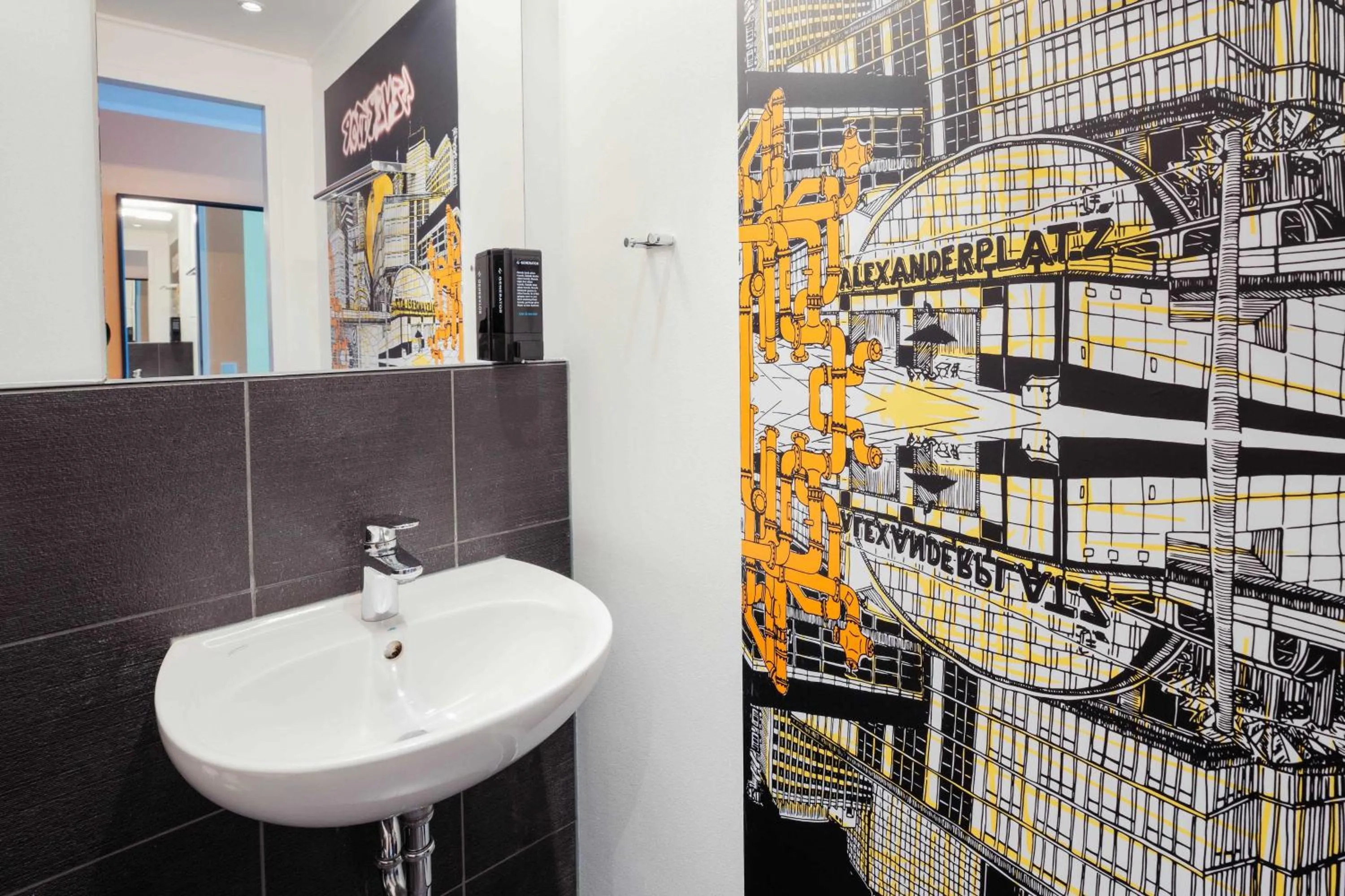 Bathroom in Generator Berlin Alexanderplatz