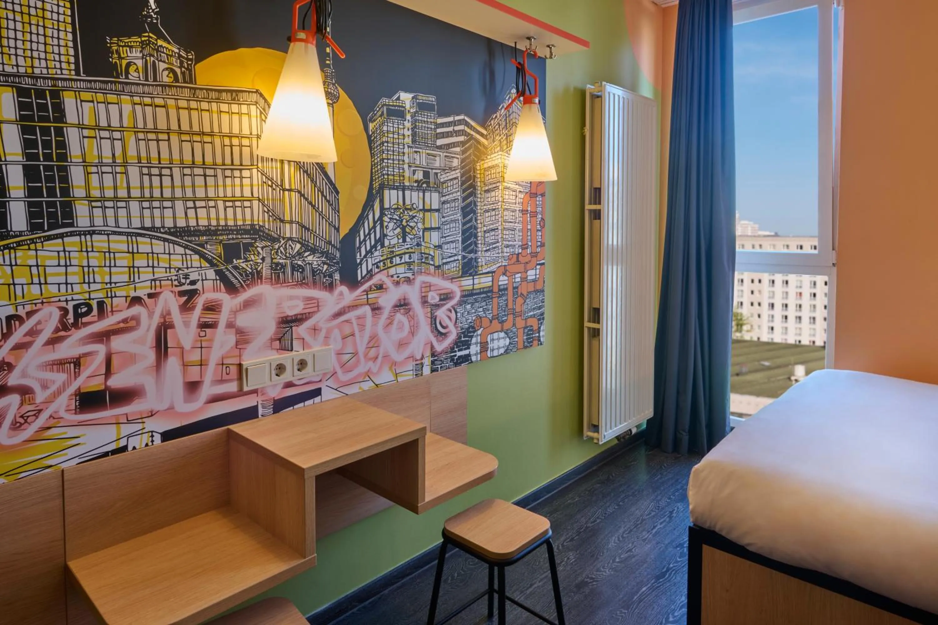 Bed in Generator Berlin Alexanderplatz