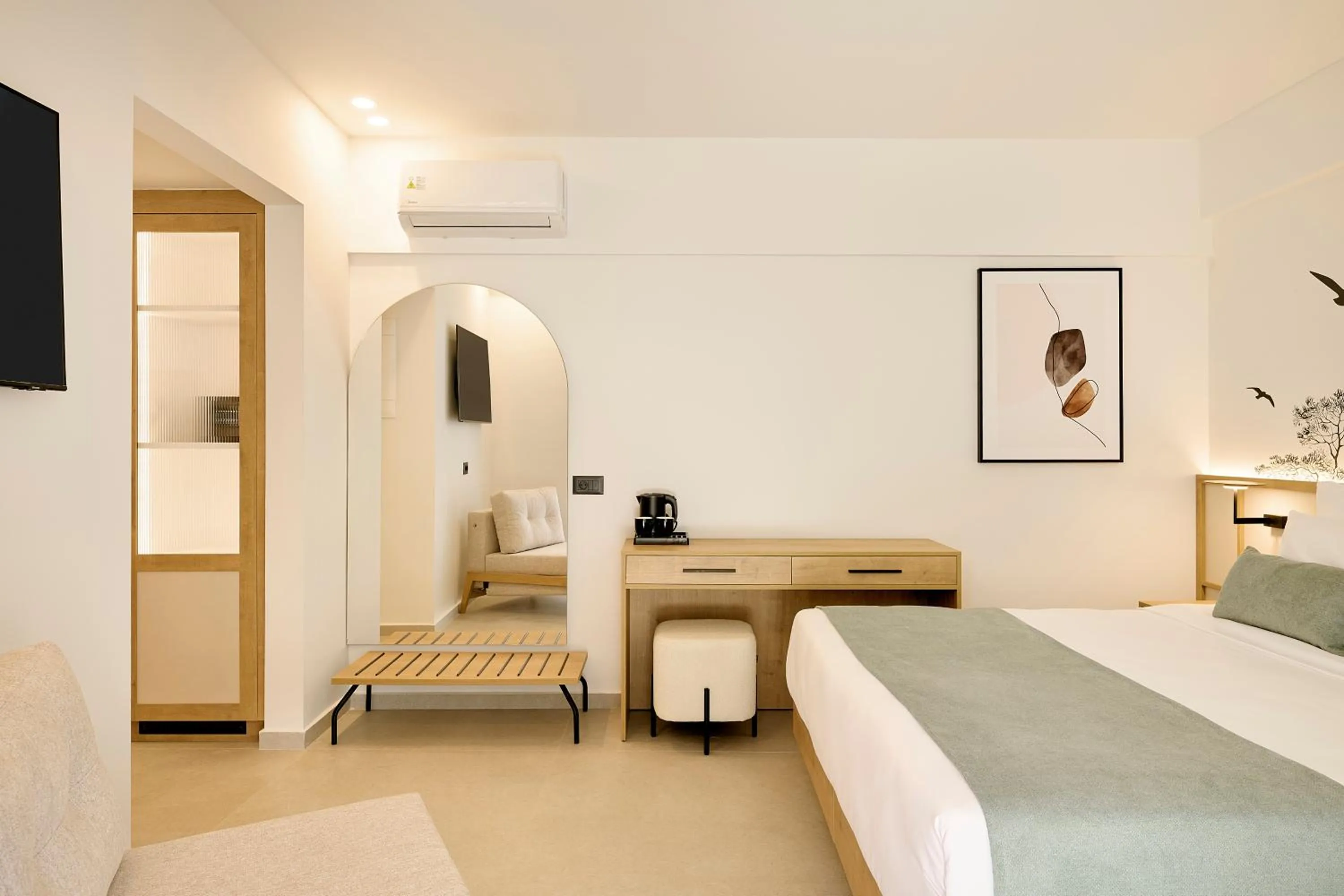 Bedroom, Bed in Iberostar Waves Creta Panorama & Mare