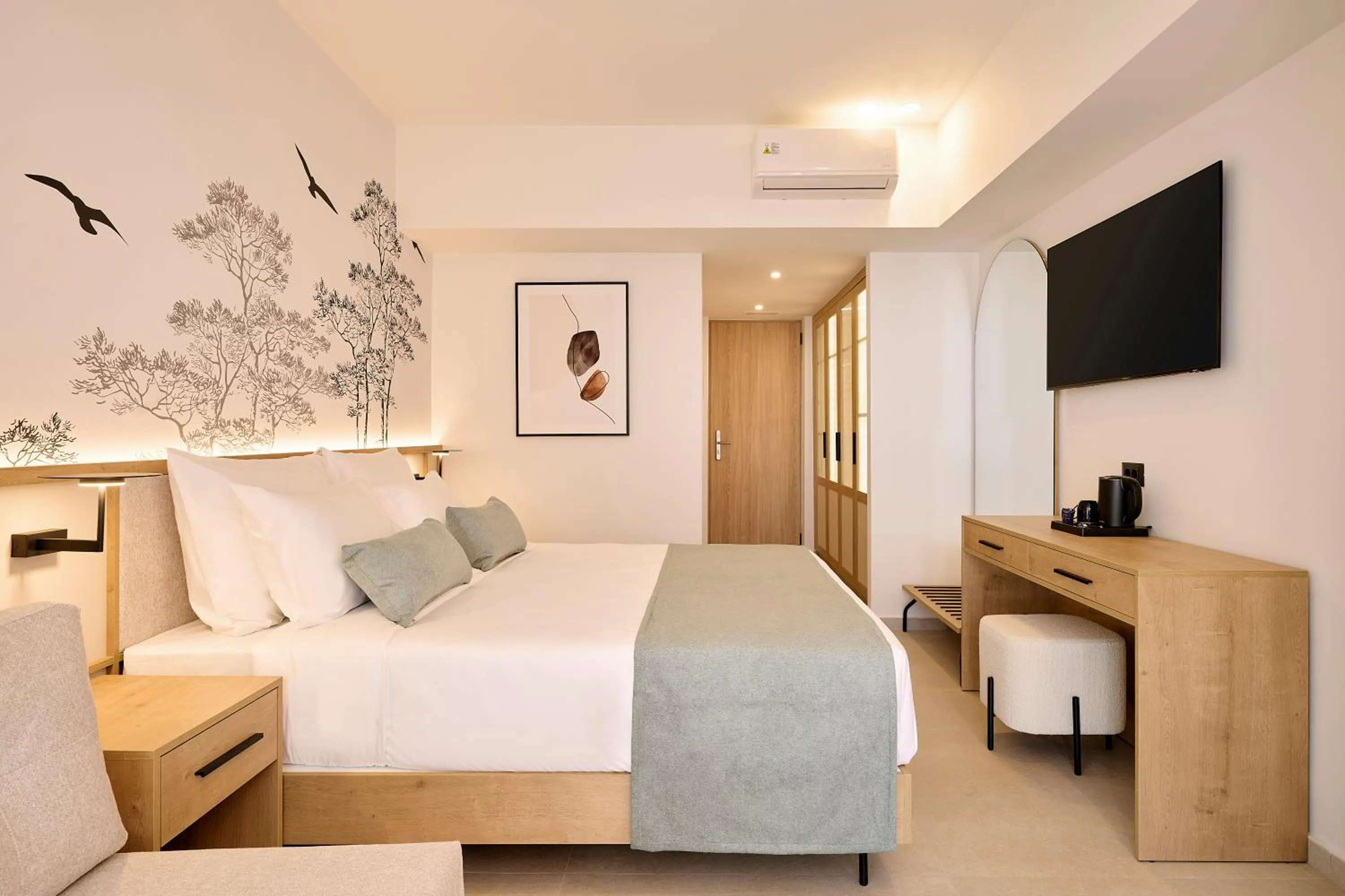 Bedroom, Bed in Iberostar Waves Creta Panorama & Mare