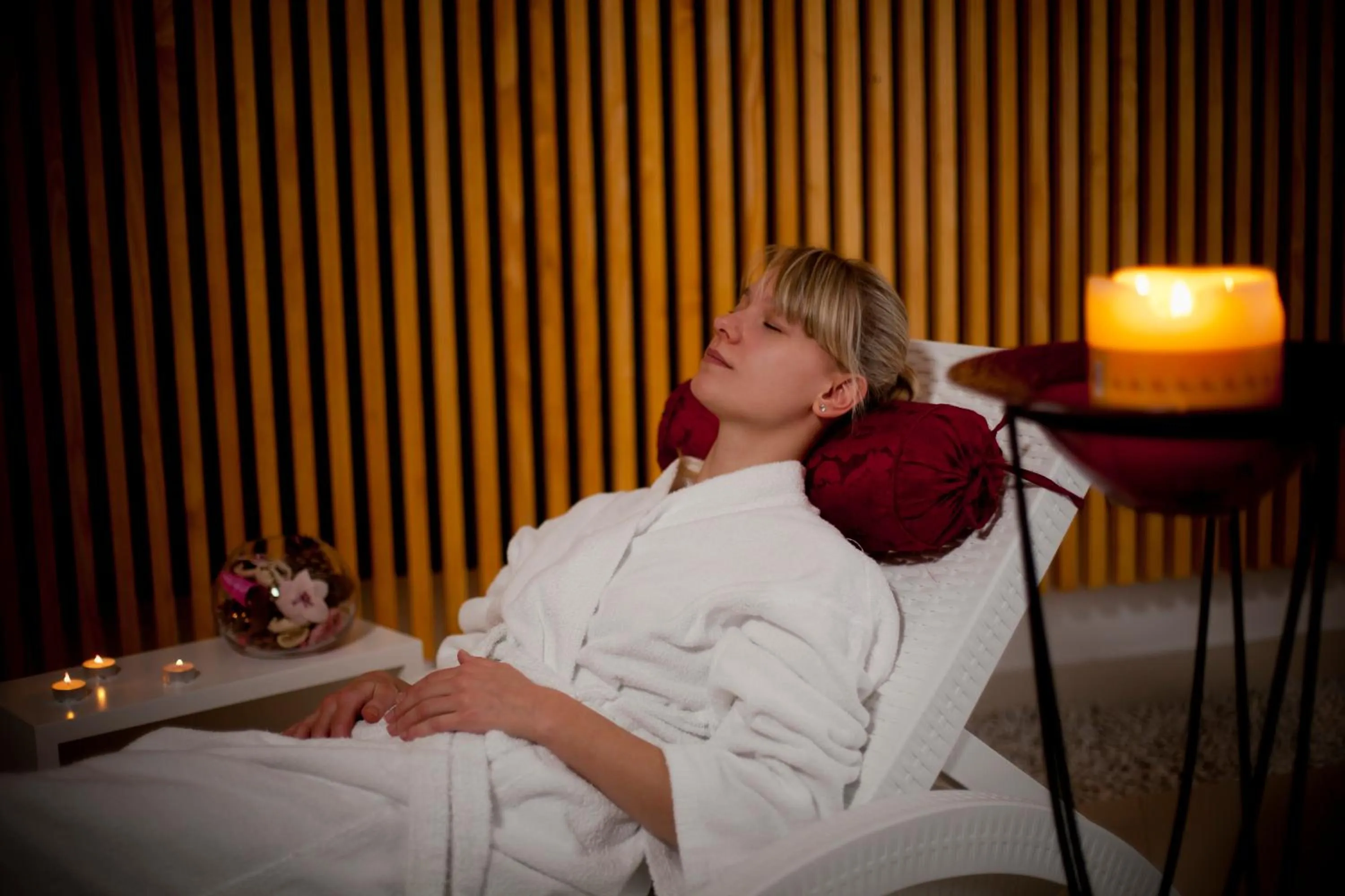 People in Hotel Sport