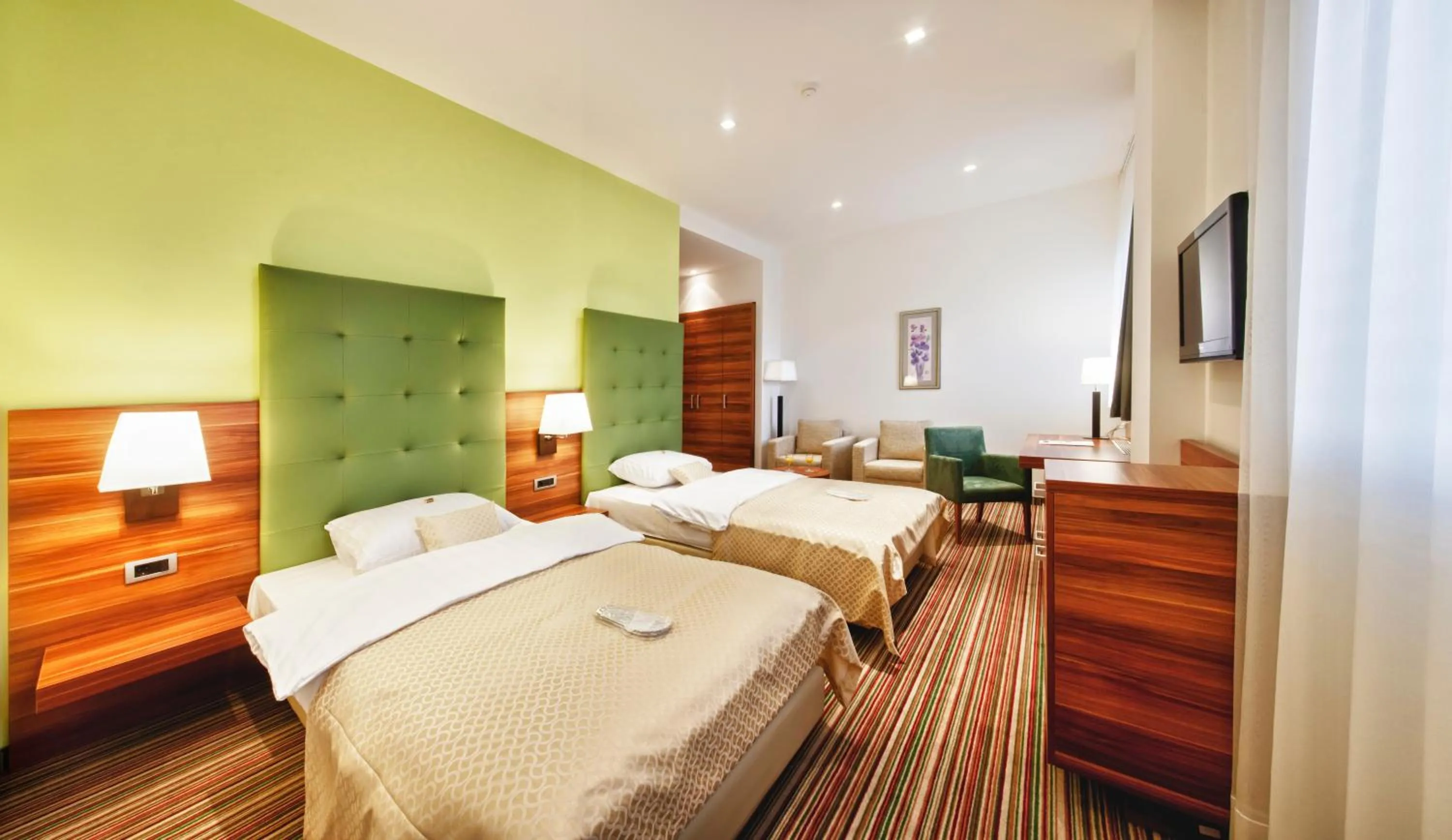 Photo of the whole room, Bed in Hotel Sport