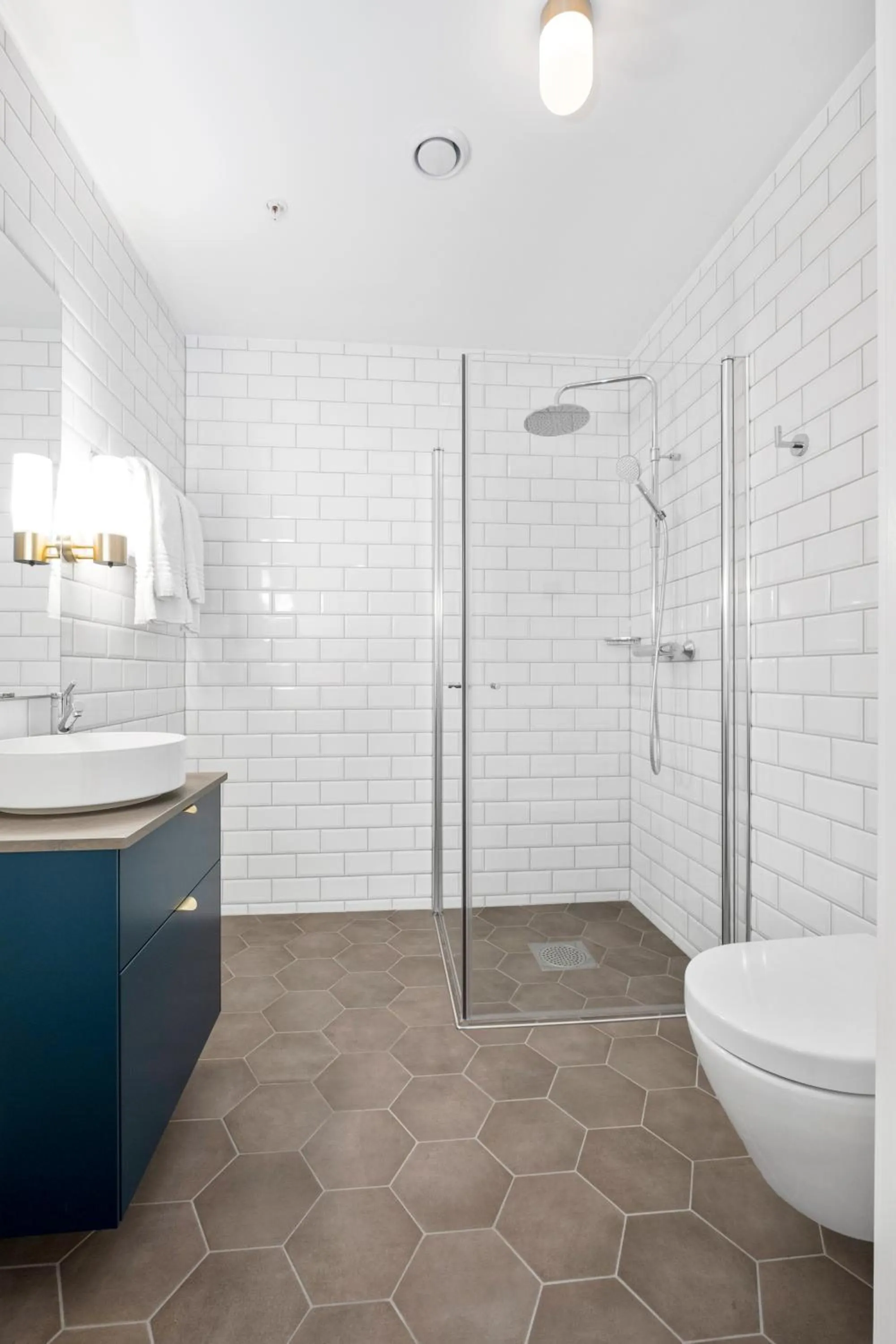 Bathroom in VANDER - Sea Story