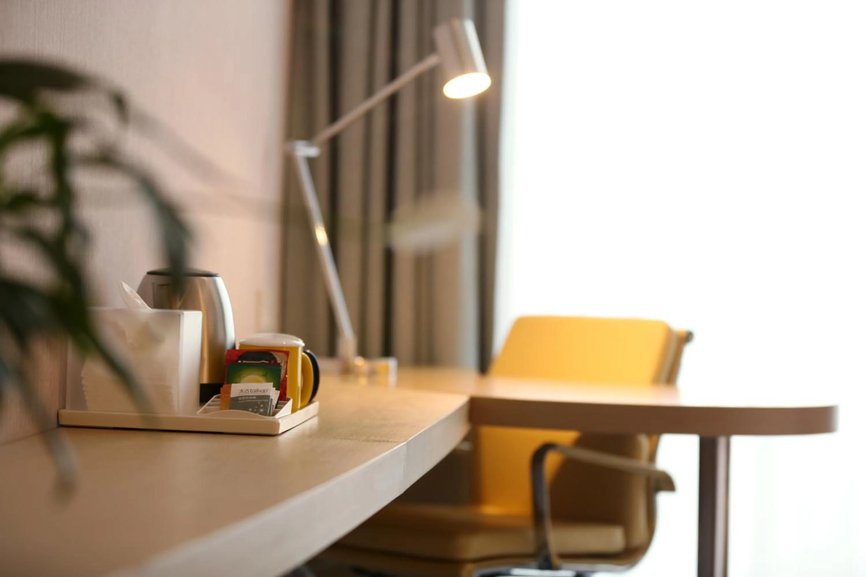 Photo of the whole room in Holiday Inn Express Zhengzhou Longzi Lake by IHG