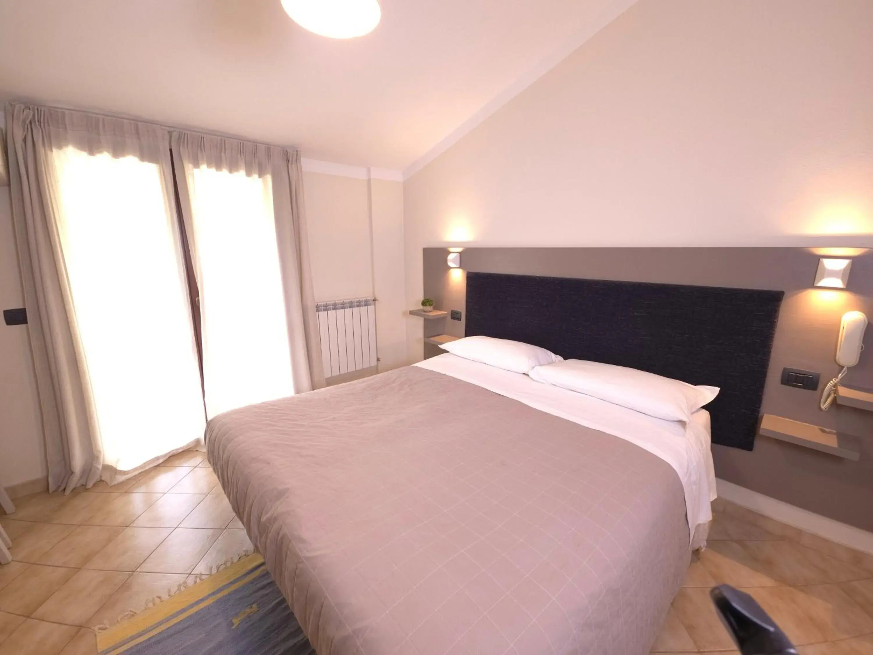 Double Room with Terrace in Albergo Lago Verde Double Room with Terrace in Albergo Lago Verde