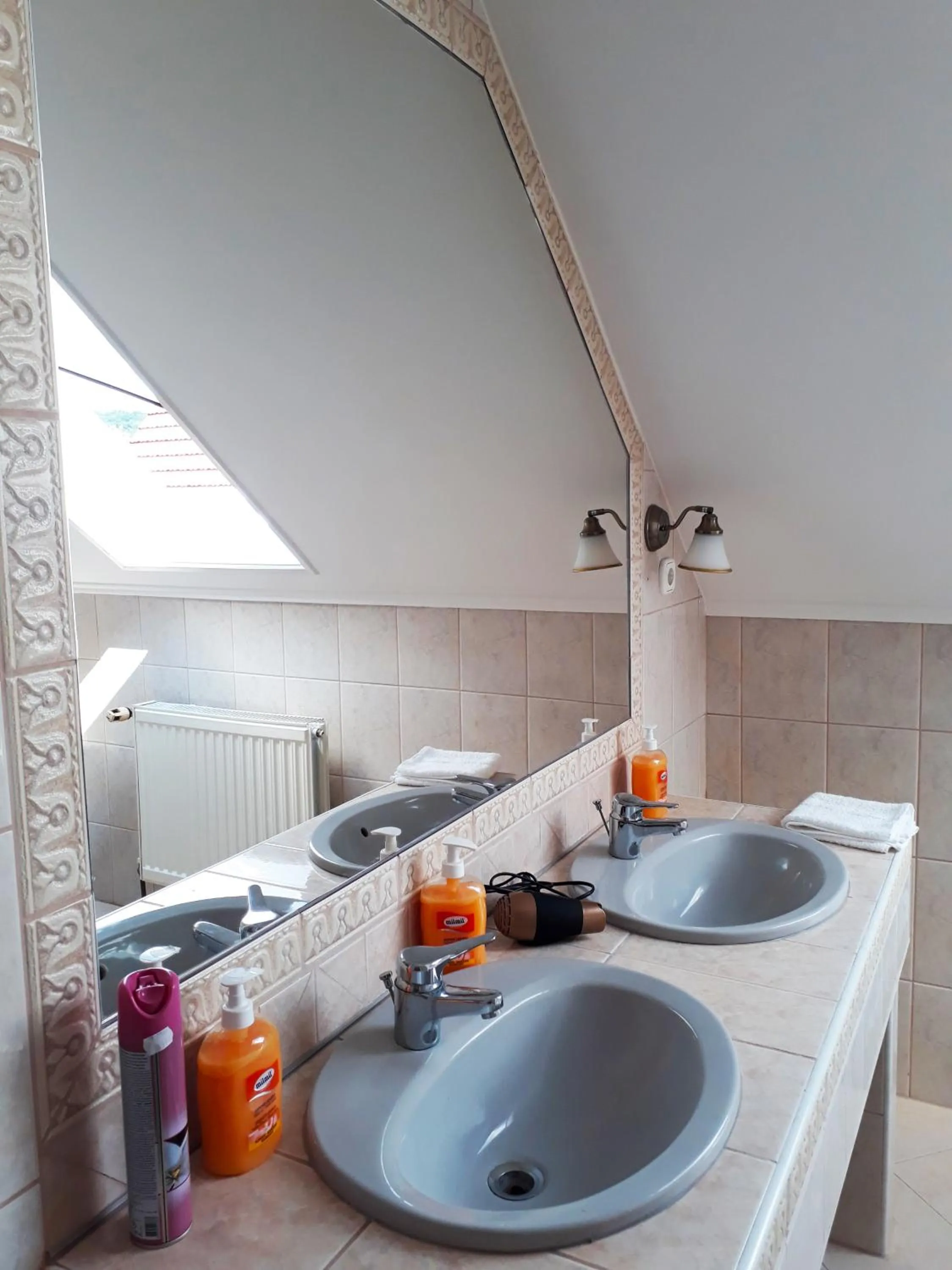 Hőforrás Wellness Vendégház