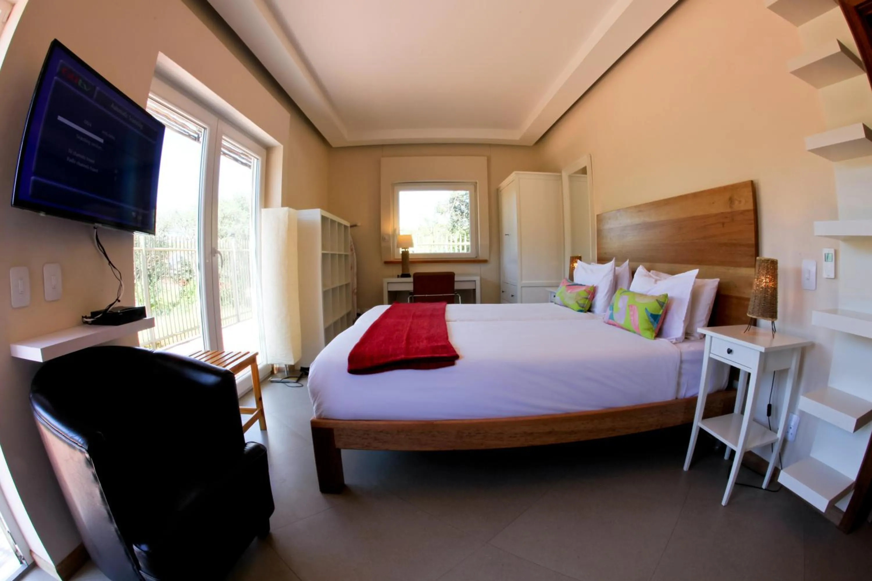 Day, Bed in Roof of Africa Hotel