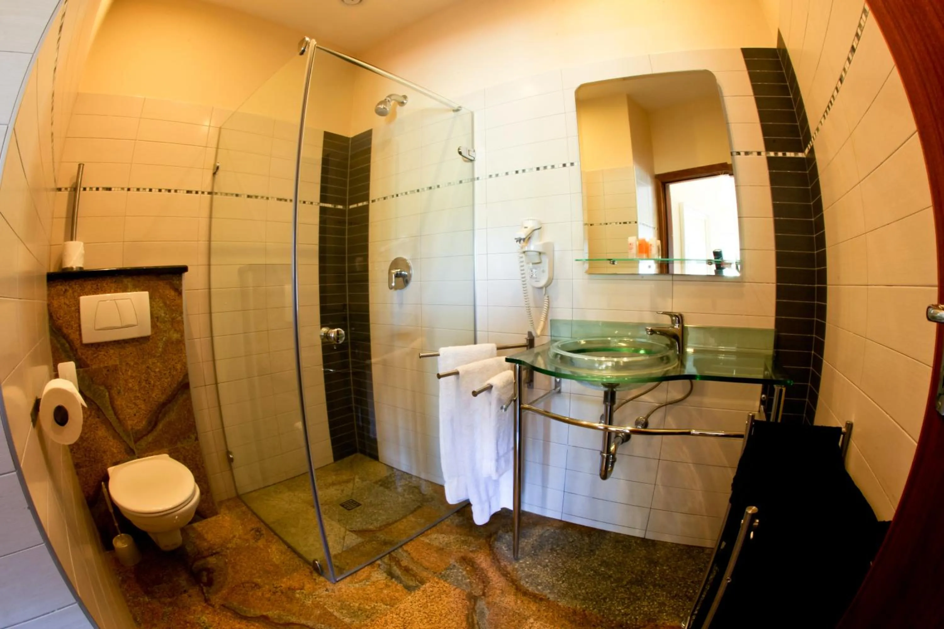 Bathroom in Roof of Africa Hotel