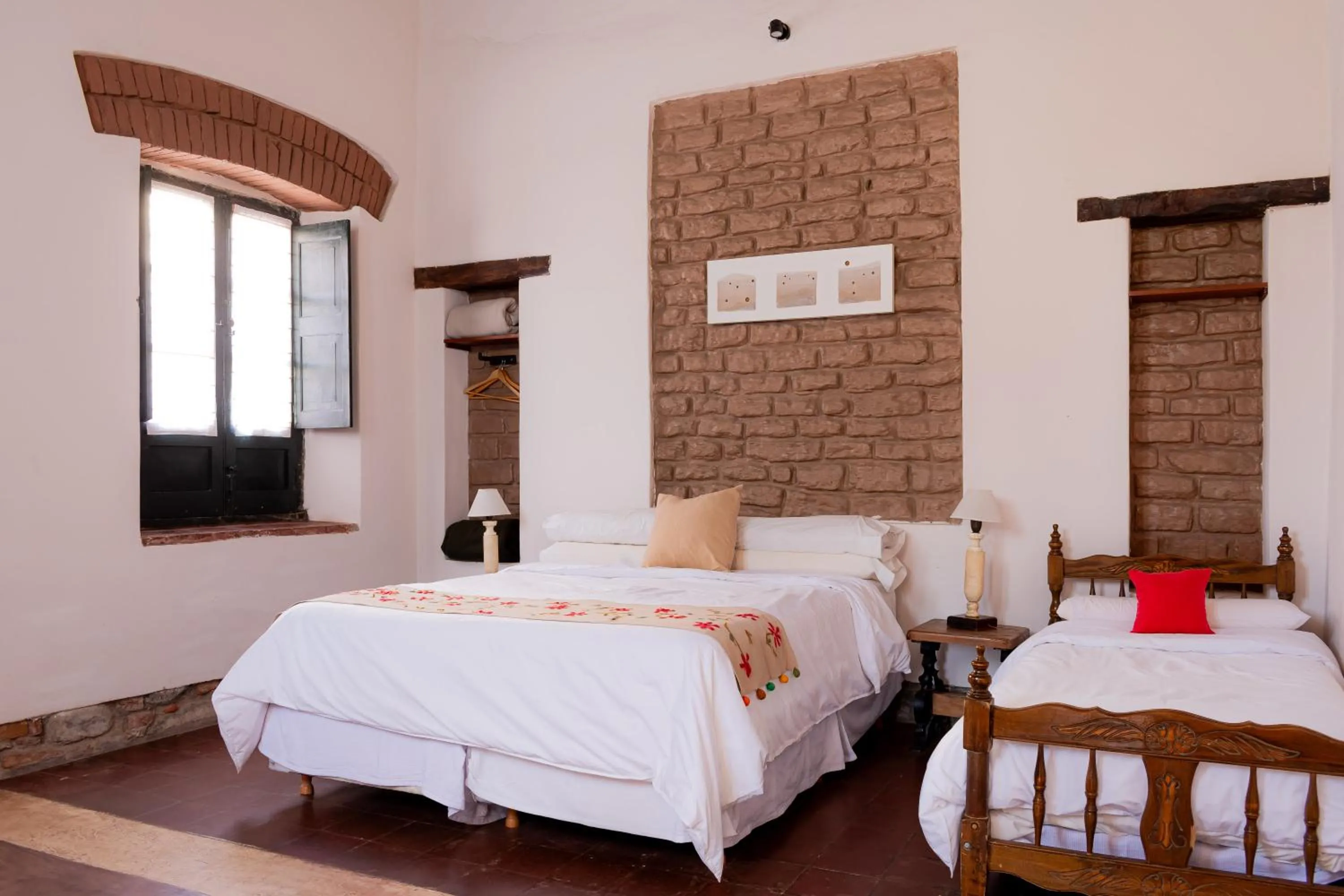 Photo of the whole room, Bed in Vieja Posada Hotel Histórico