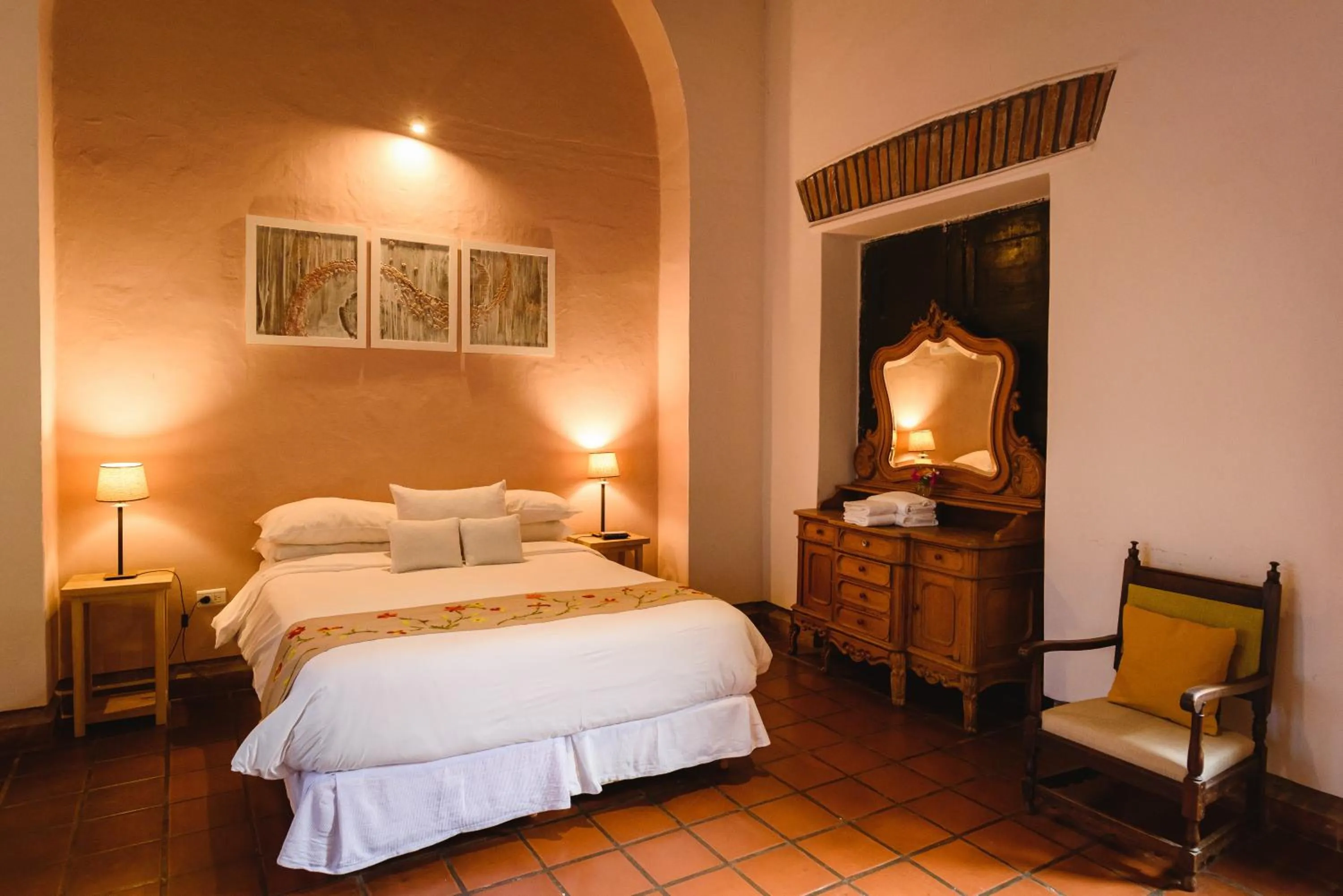 Photo of the whole room, Bed in Vieja Posada Hotel Histórico