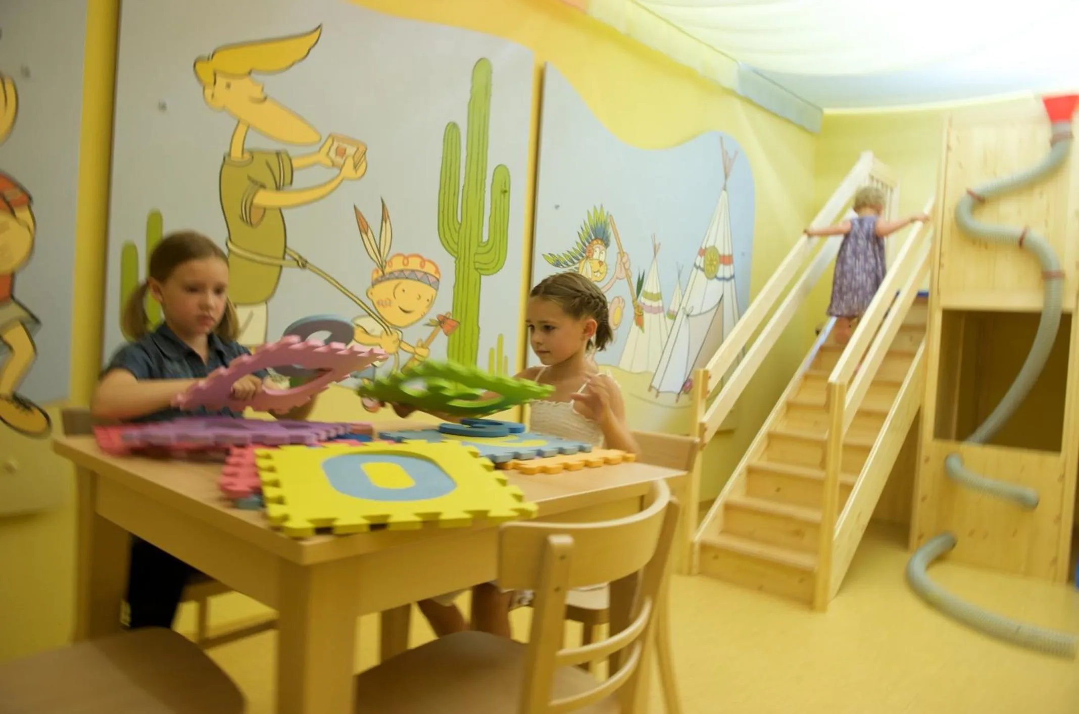 Game Room in City Hotel Dresden Radebeul