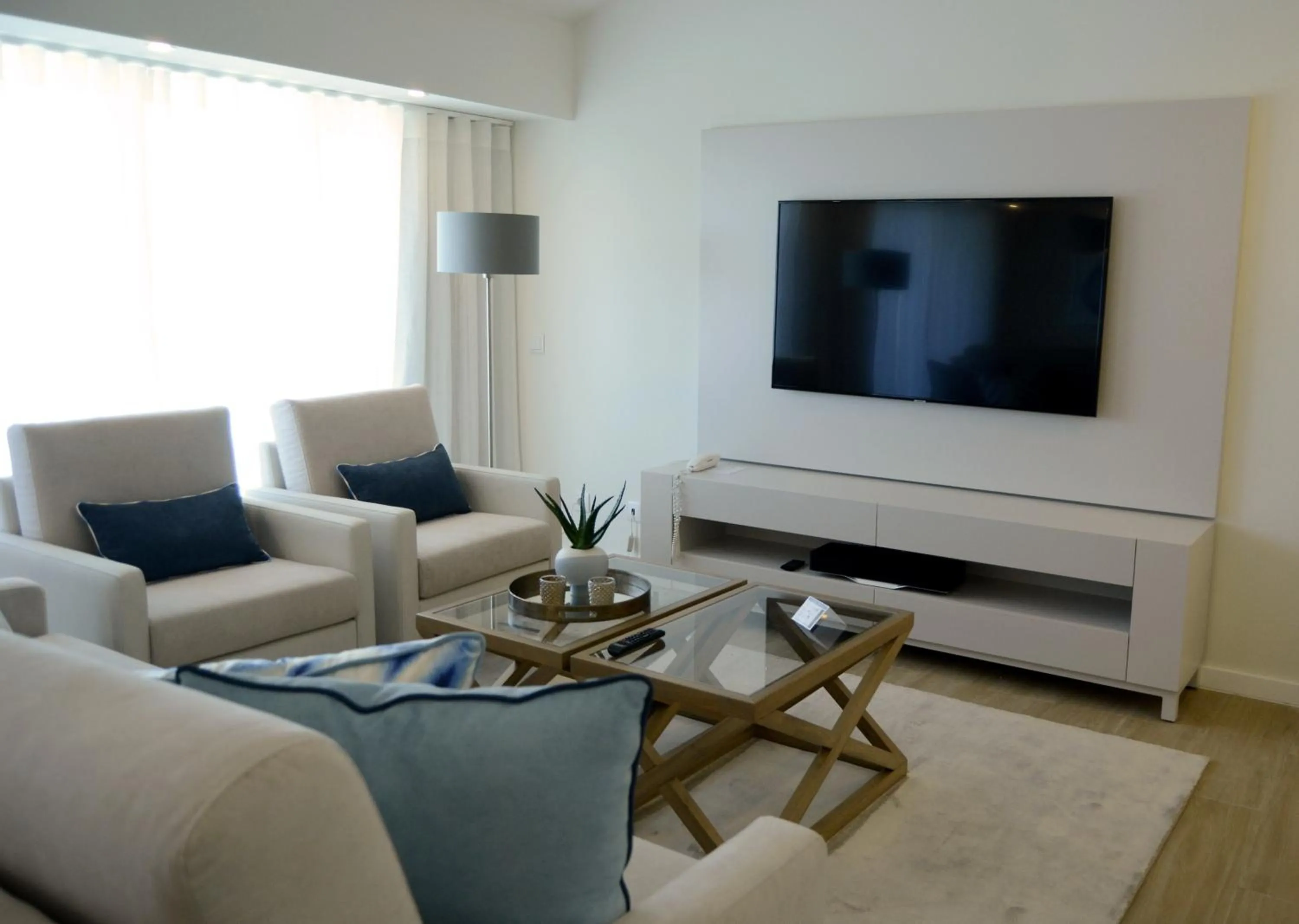 Communal lounge/ TV room in Quinta do Lago Country Club