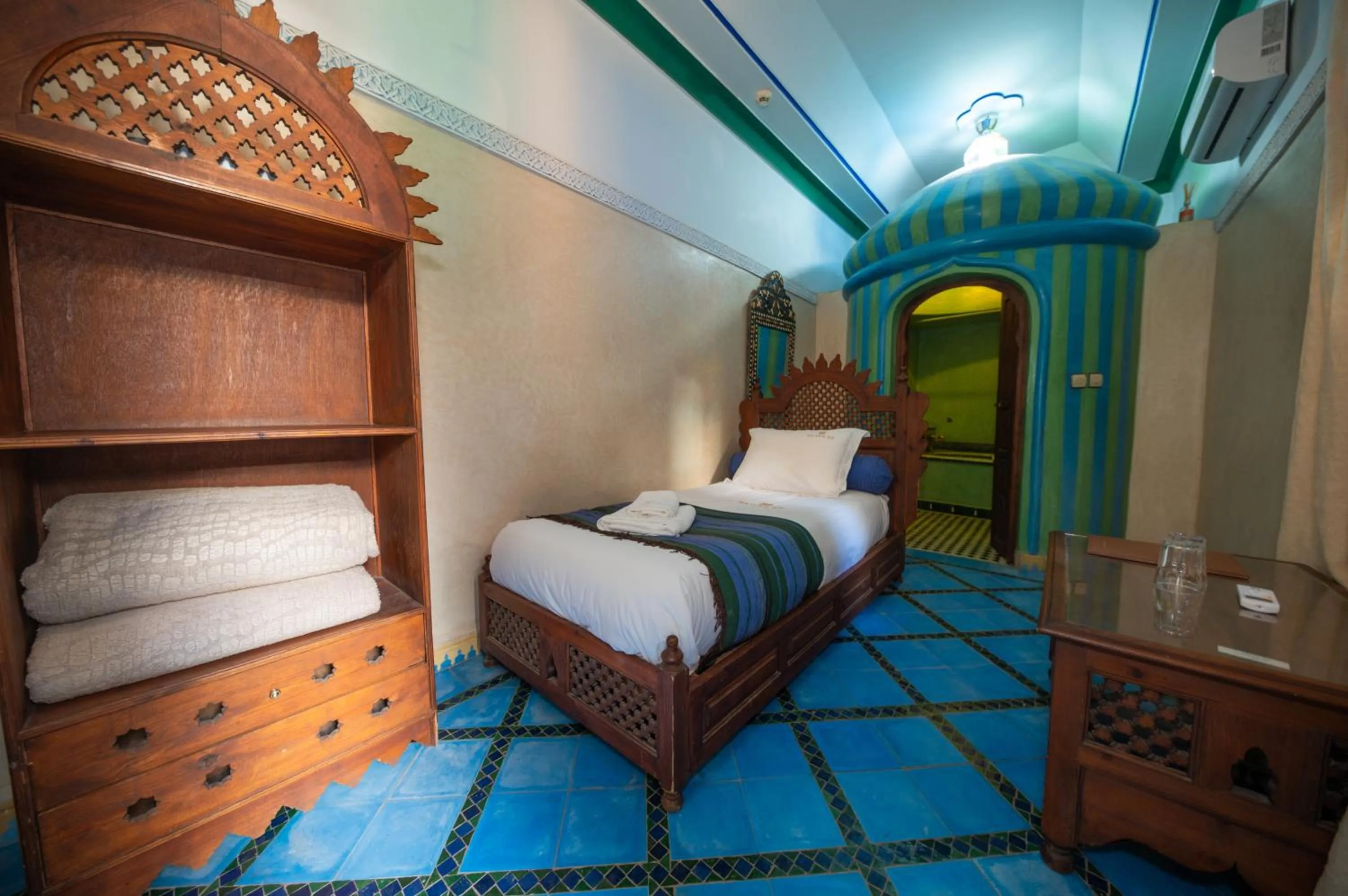 Bedroom, Bed in Maison Do