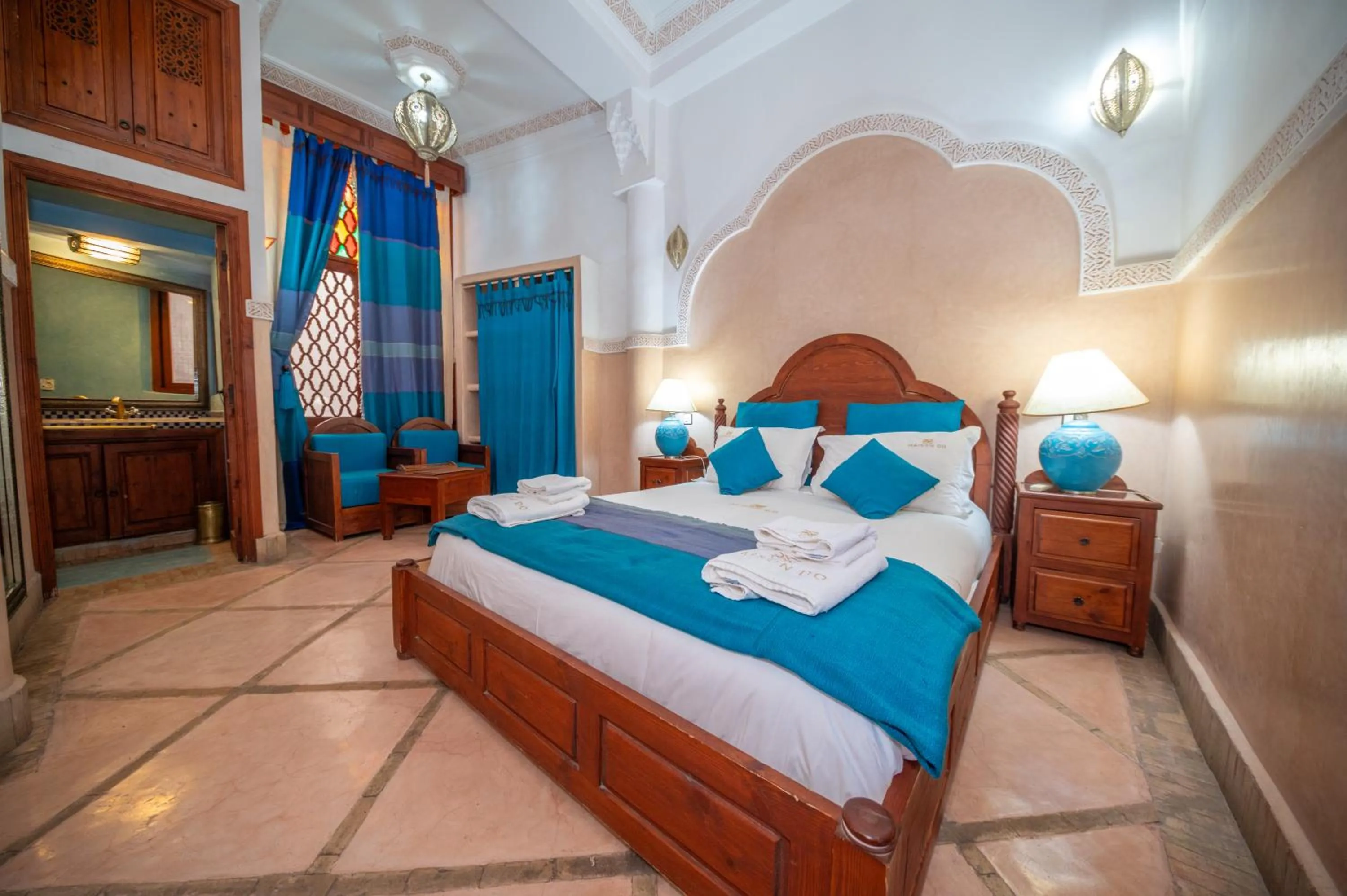 Bedroom, Bed in Maison Do