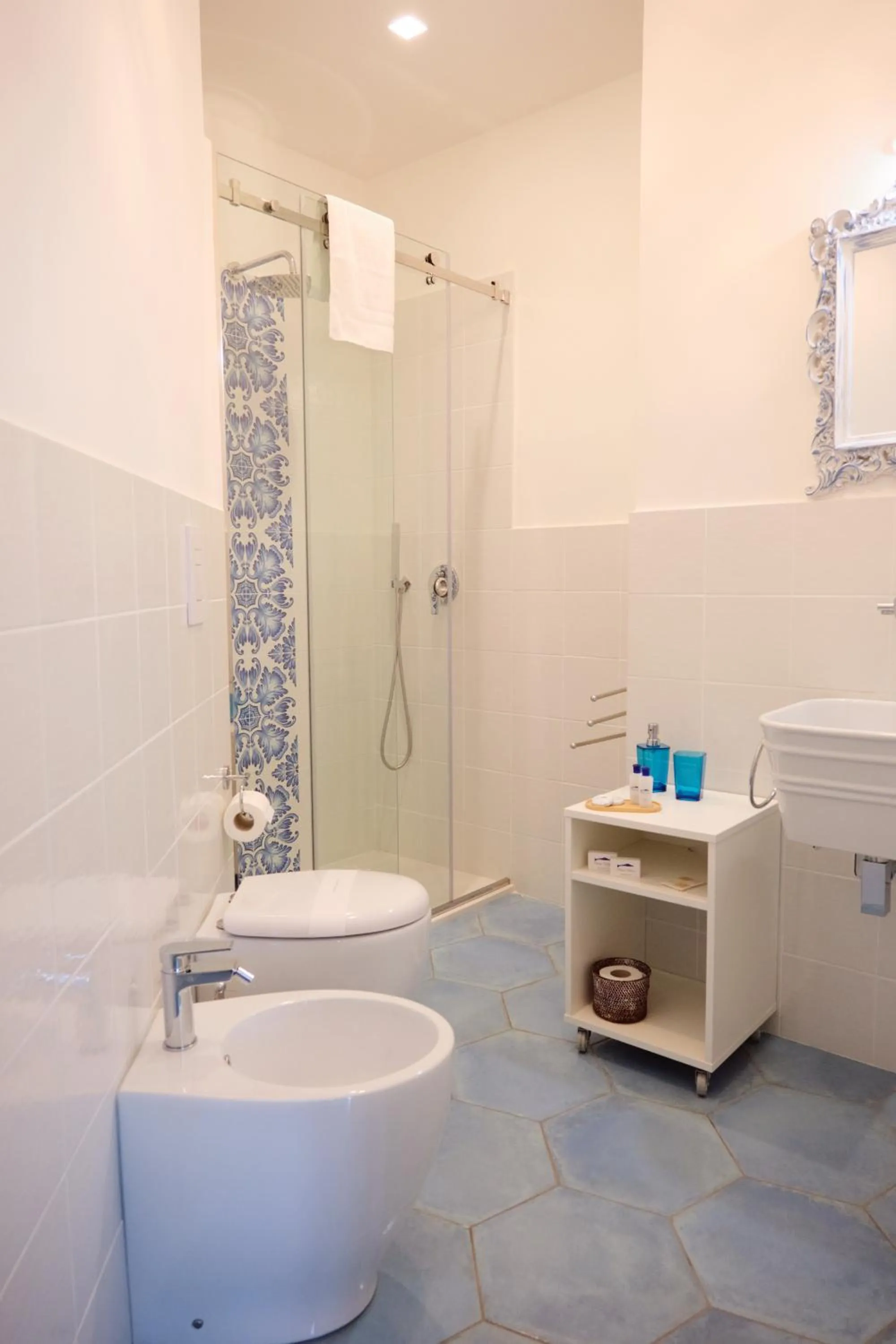 Bathroom in Pharus Miseni Suites and rooms