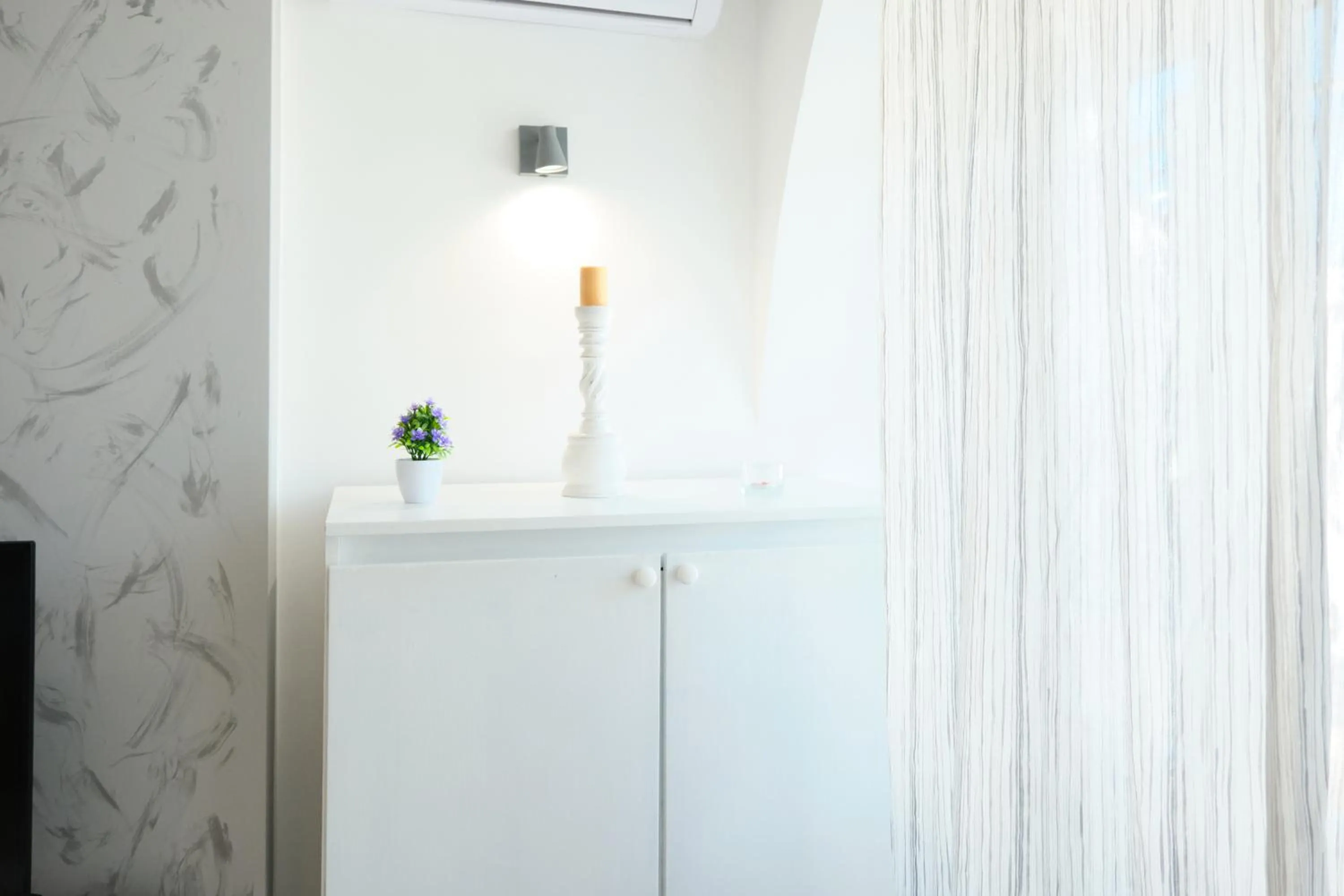 Decorative detail in Pharus Miseni Suites and rooms