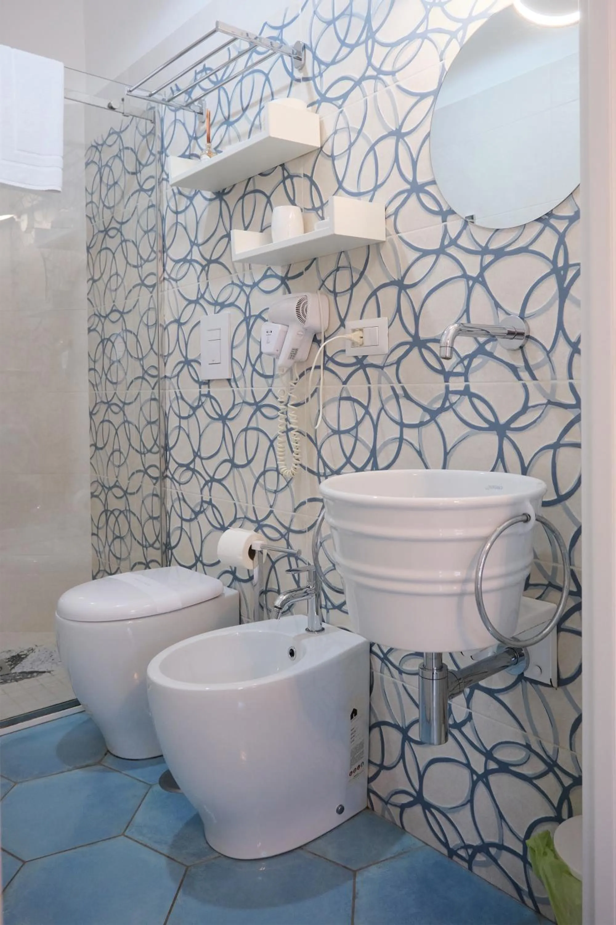 Shower in Pharus Miseni Suites and rooms